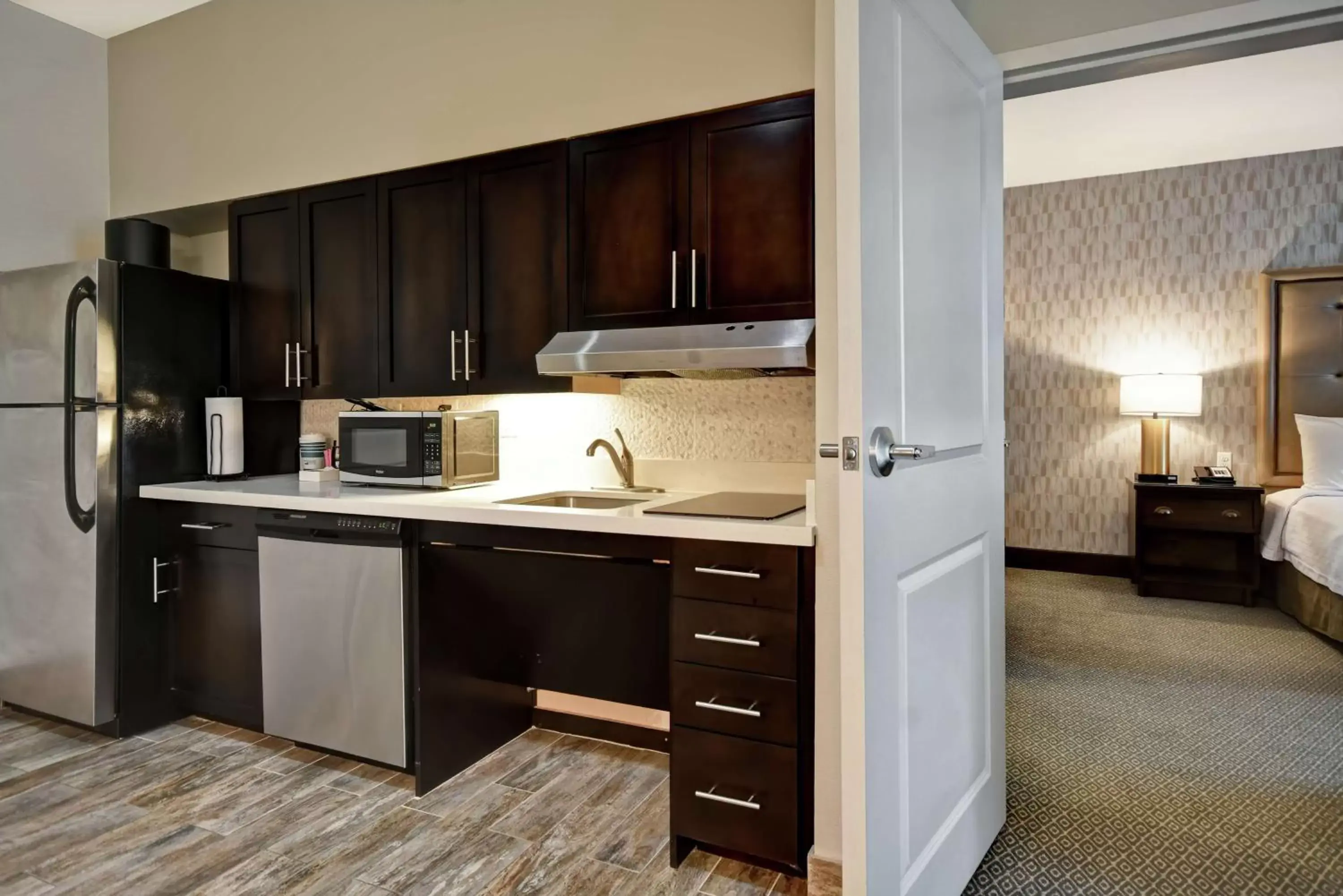 King Suite - Mobility/Hearing Access with Roll In Shower - Non-Smoking in Homewood Suites by Hilton Dallas Arlington South King Suite - Mobility/Hearing Access with Roll In Shower - Non-Smoking in Homewood Suites by Hilton Dallas Arlington South
