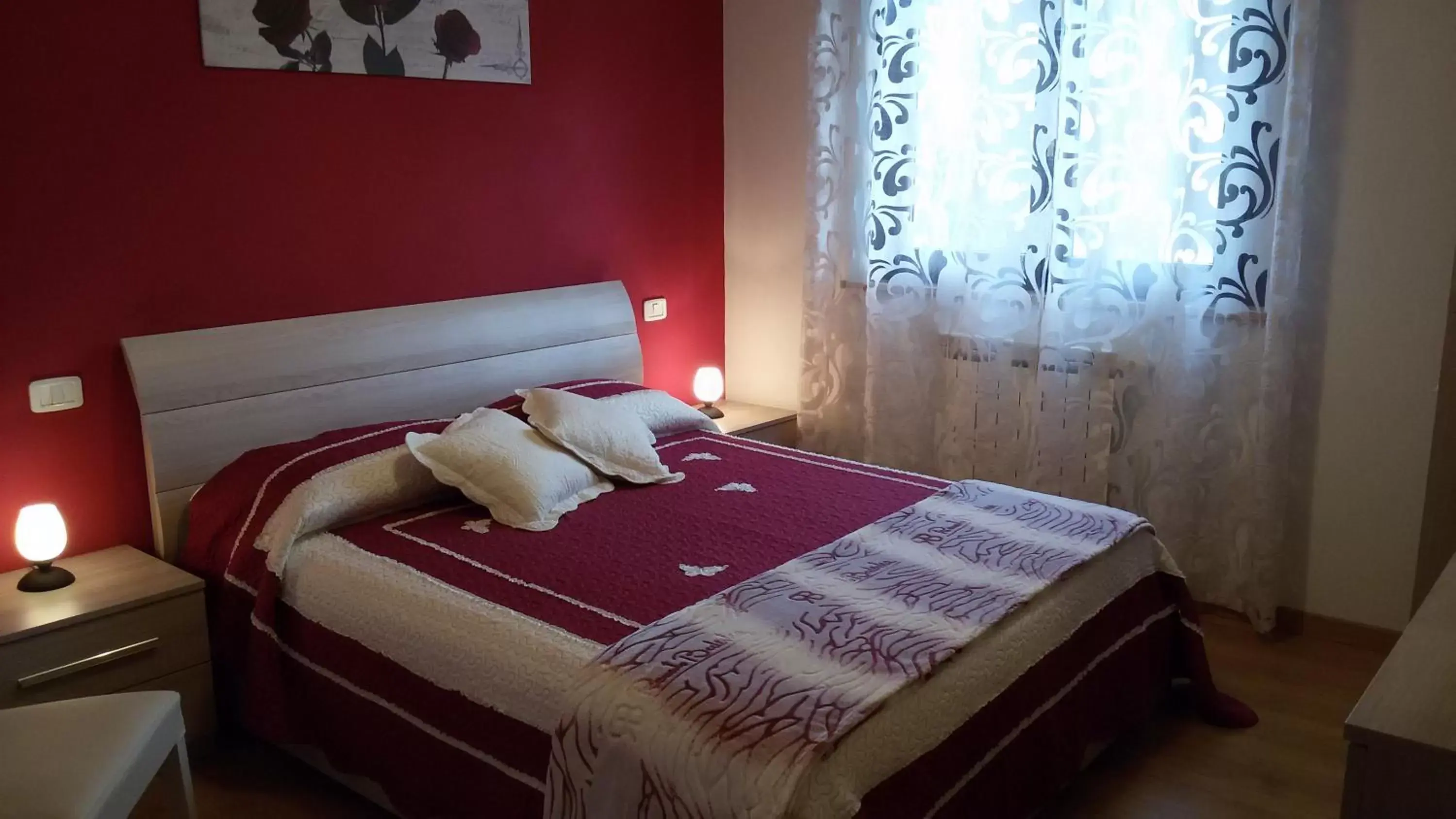 Double Room with Private Bathroom in B&B Girasoli Double Room with Private Bathroom in B&B Girasoli