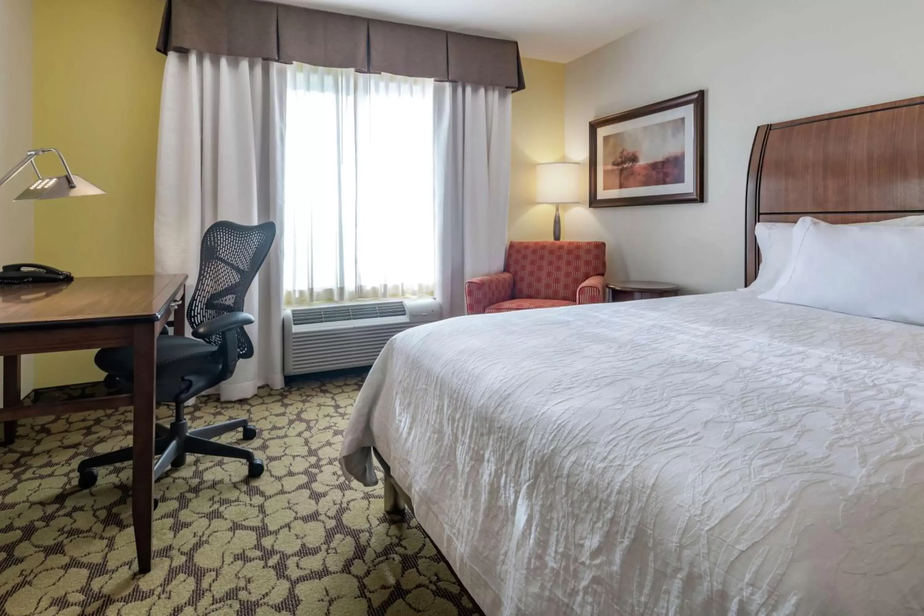 Premium King Room in Hilton Garden Inn Devens Common Premium King Room in Hilton Garden Inn Devens Common