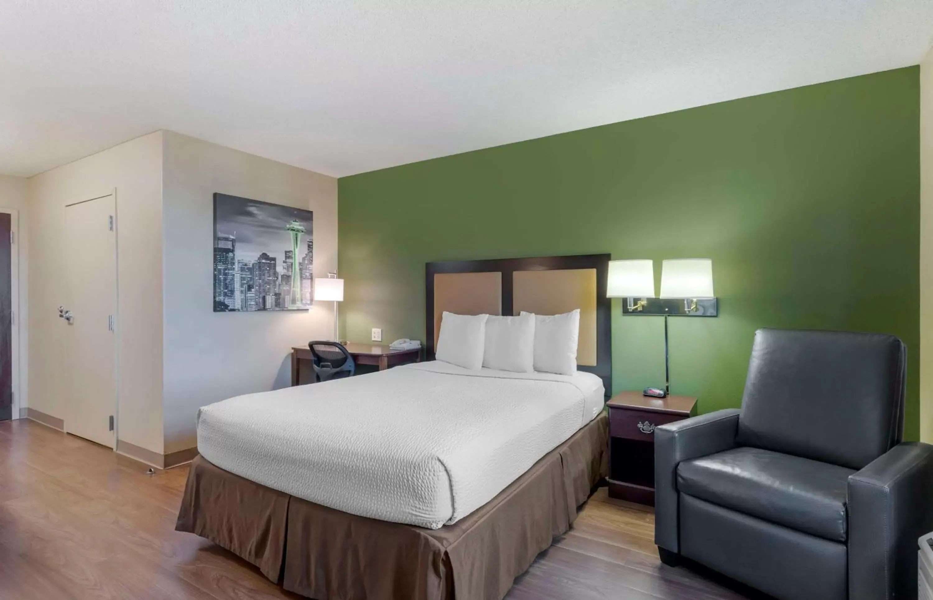 Queen Studio - Non-Smoking in Extended Stay America Suites - Fremont - Warm Springs Queen Studio - Non-Smoking in Extended Stay America Suites - Fremont - Warm Springs