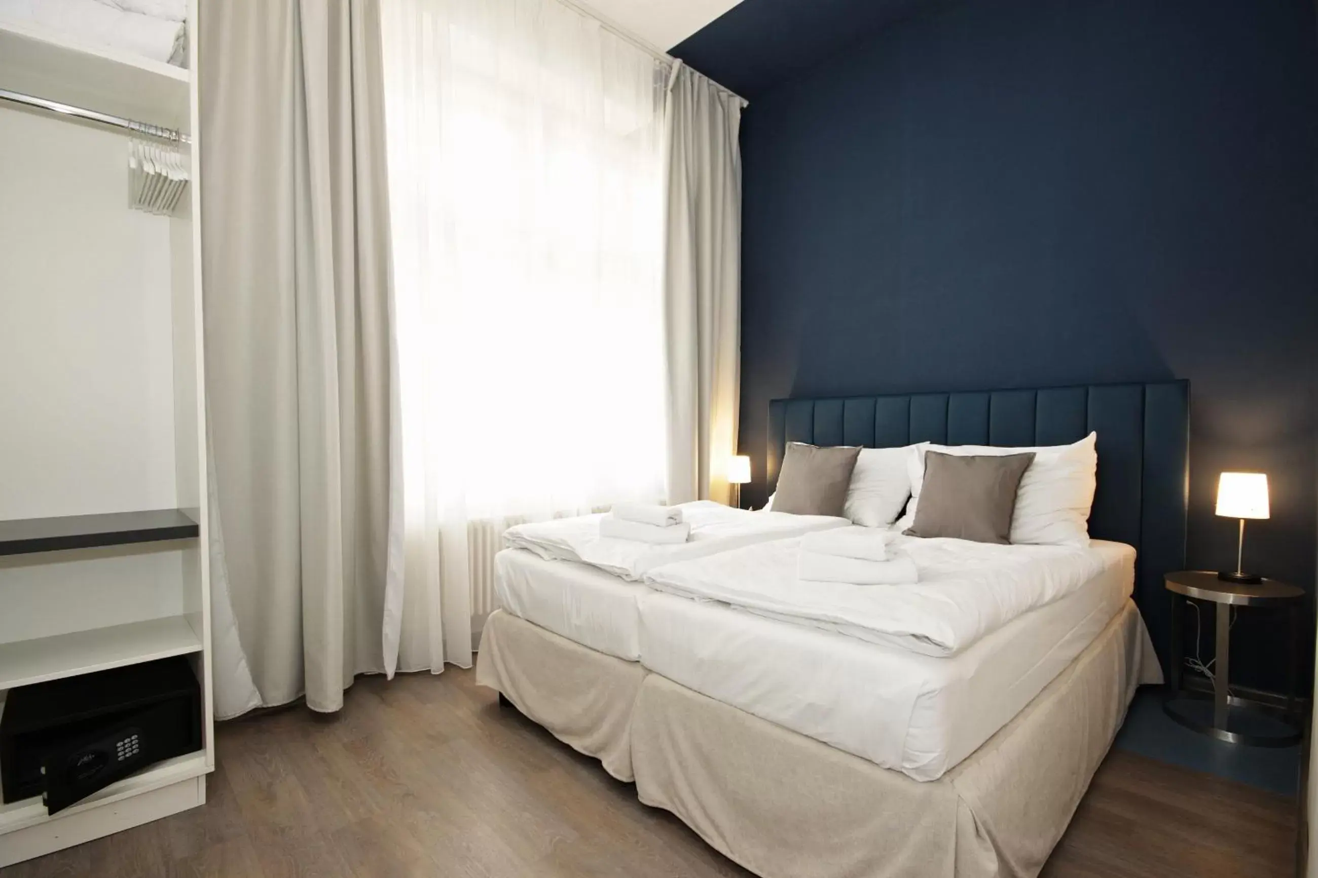 Executive Suite in Alveo Suites Executive Suite in Alveo Suites