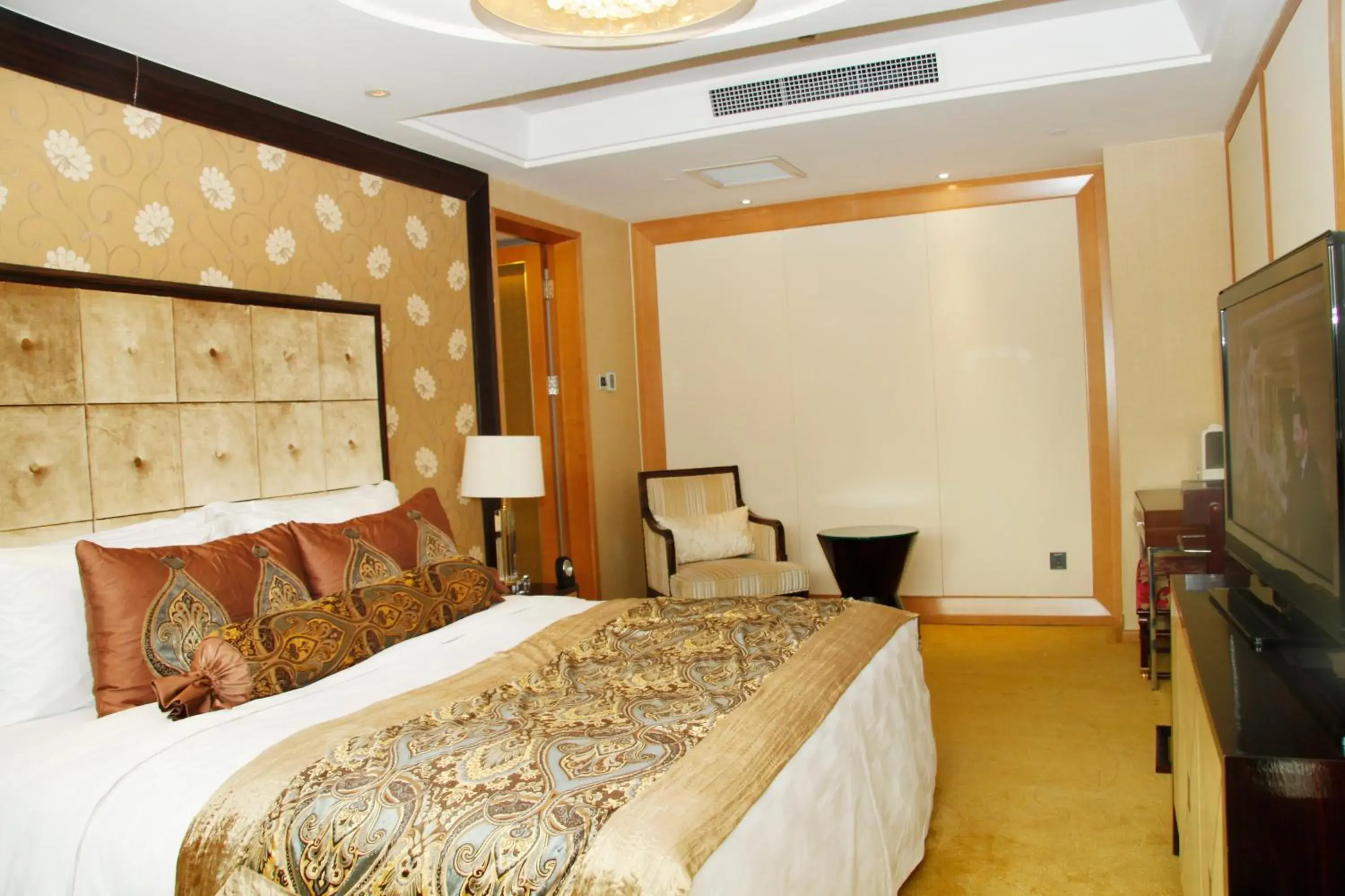 Superior Suite in Radegast Hotel CBD Beijing Superior Suite in Radegast Hotel CBD Beijing