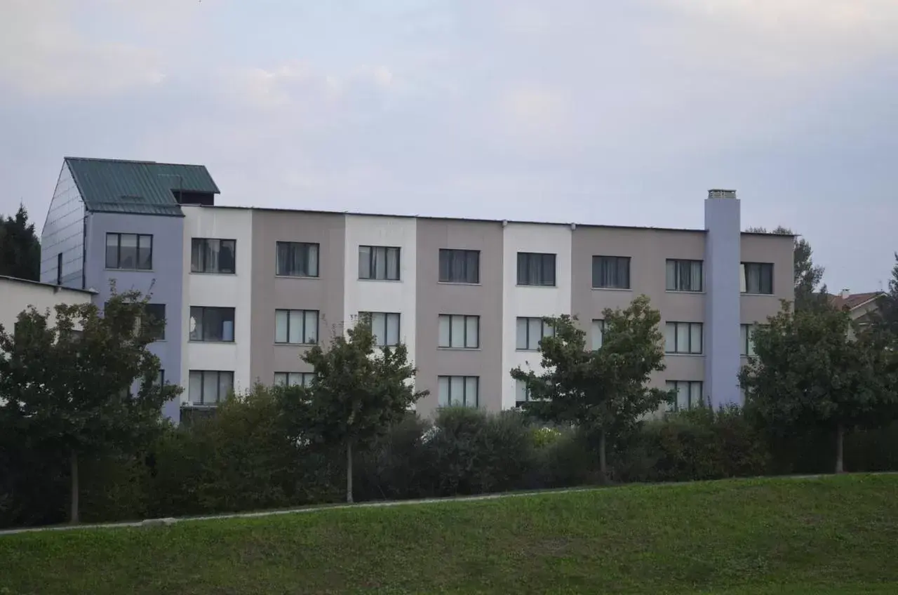 HOTEL CAVALIERI HOTEL CAVALIERI