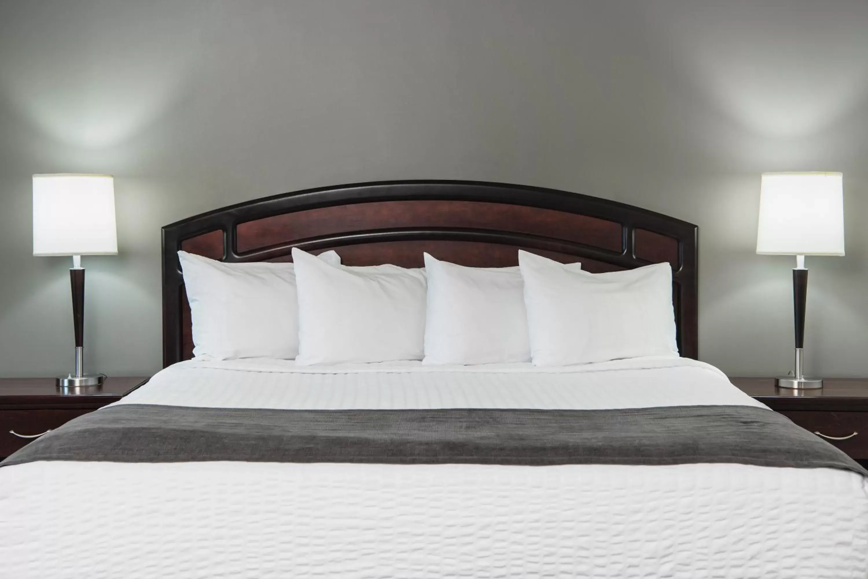 Deluxe King Room in Viscount Gort Hotel, Banquet & Conference Centre Deluxe King Room in Viscount Gort Hotel, Banquet & Conference Centre