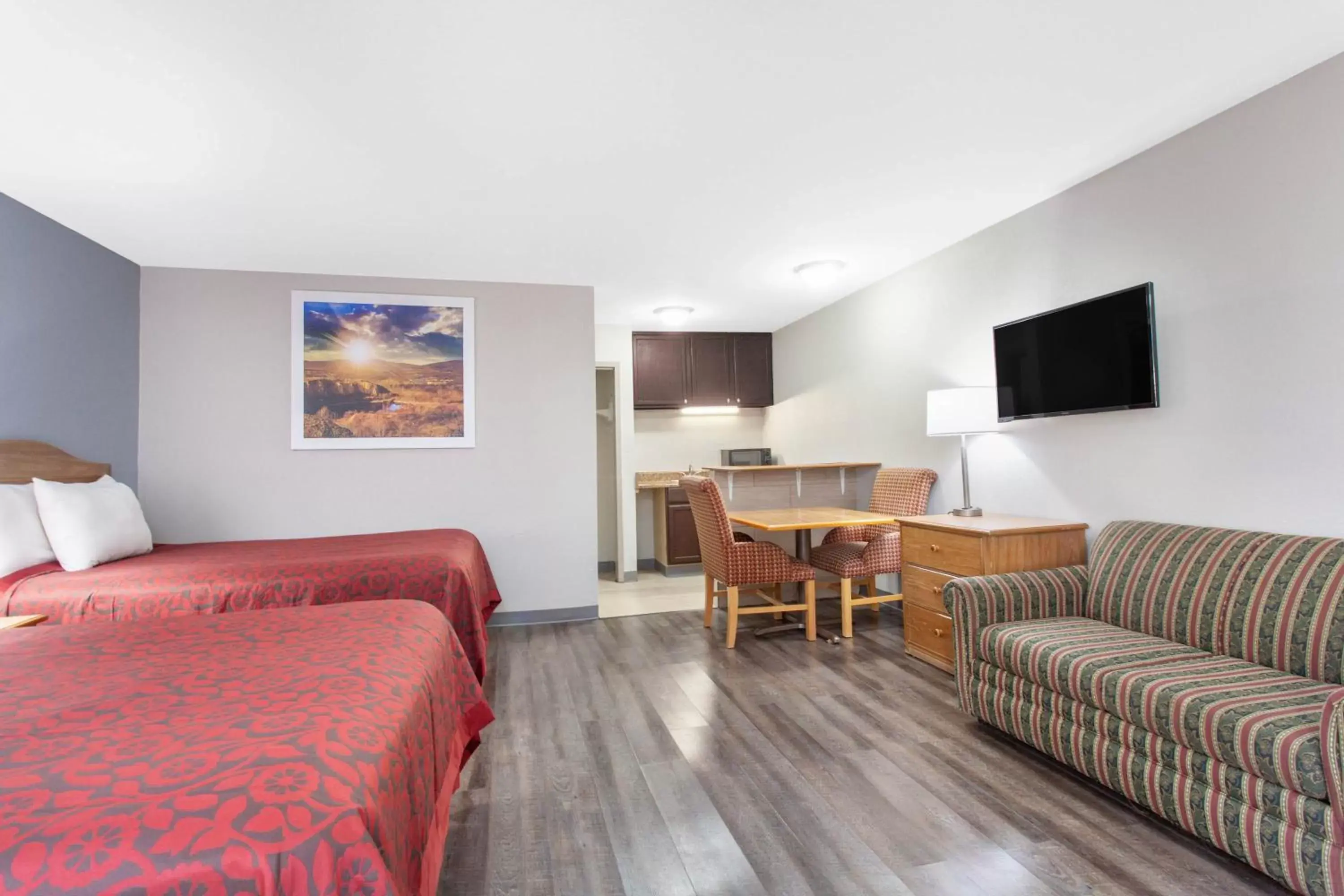 Studio Suite with 2 Double Beds, Nonsmoking in Days Inn by Wyndham Clinton - Laurens I-26 Studio Suite with 2 Double Beds, Nonsmoking in Days Inn by Wyndham Clinton - Laurens I-26