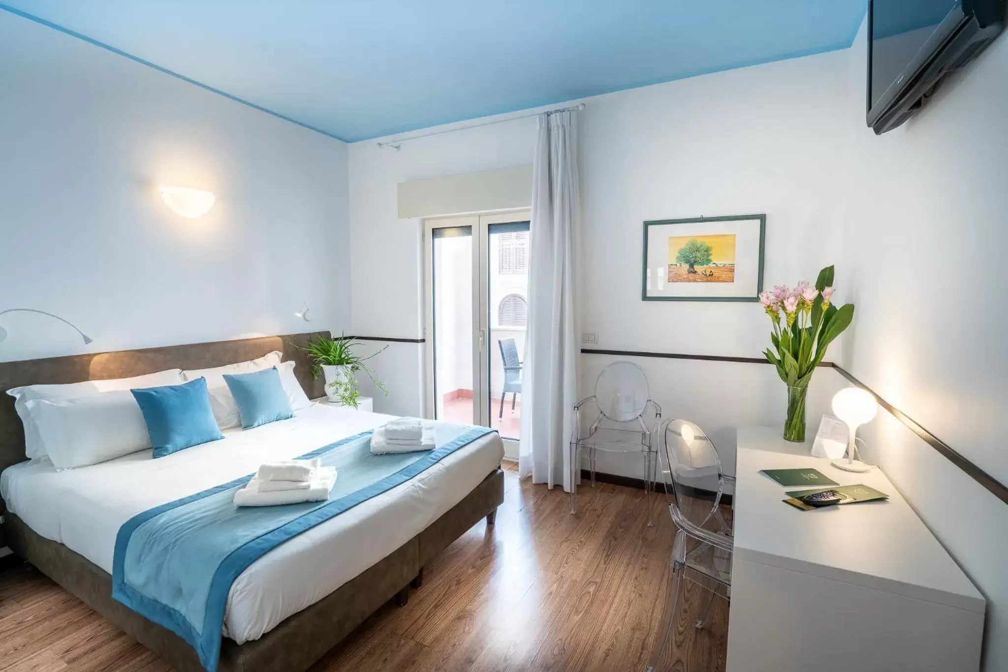 Double or Twin Room with Balcony in Covo dei Saraceni Double or Twin Room with Balcony in Covo dei Saraceni