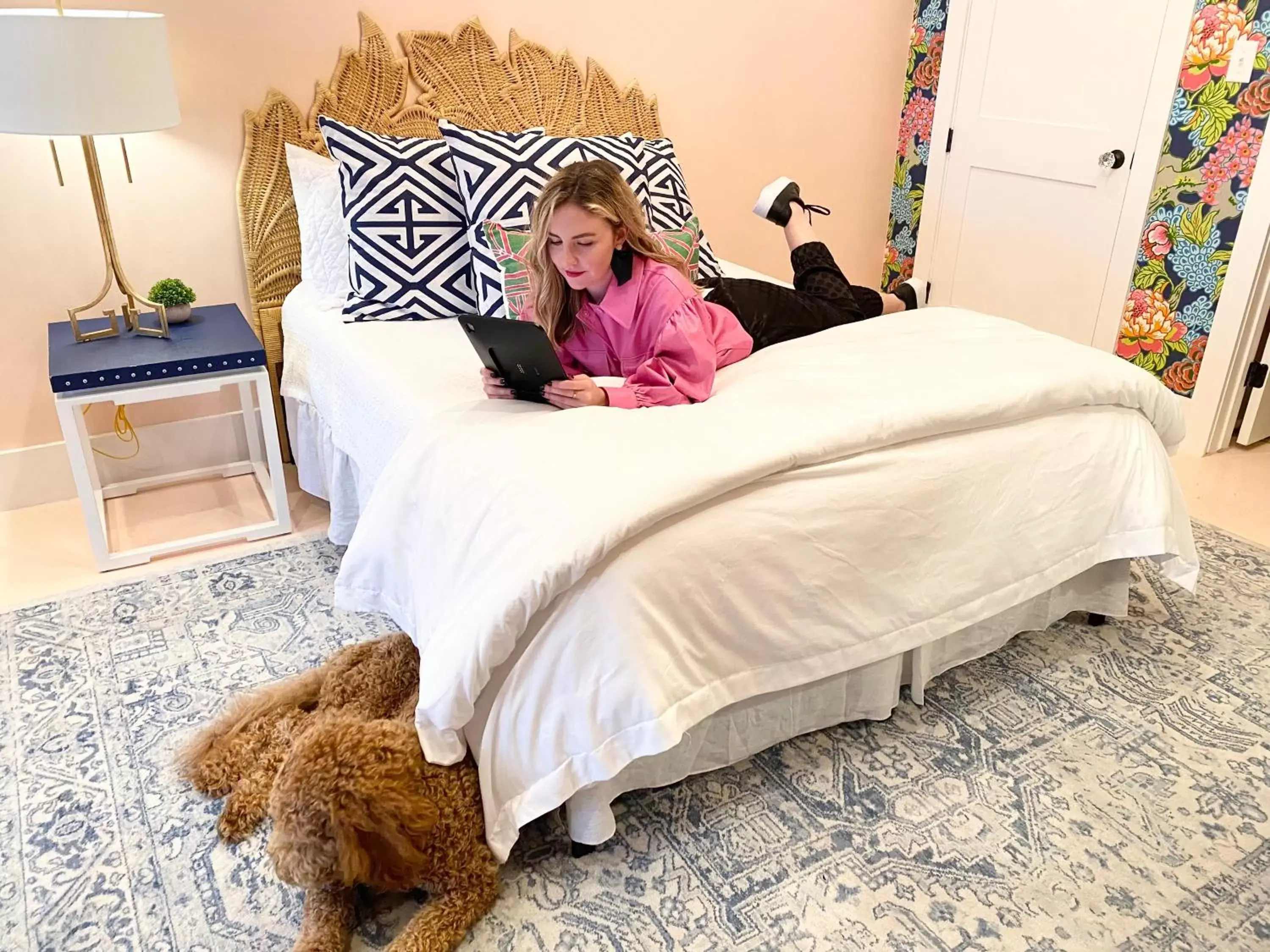 Deluxe Queen Studio in The Pink Room at Emily's On The Island Deluxe Queen Studio in The Pink Room at Emily's On The Island