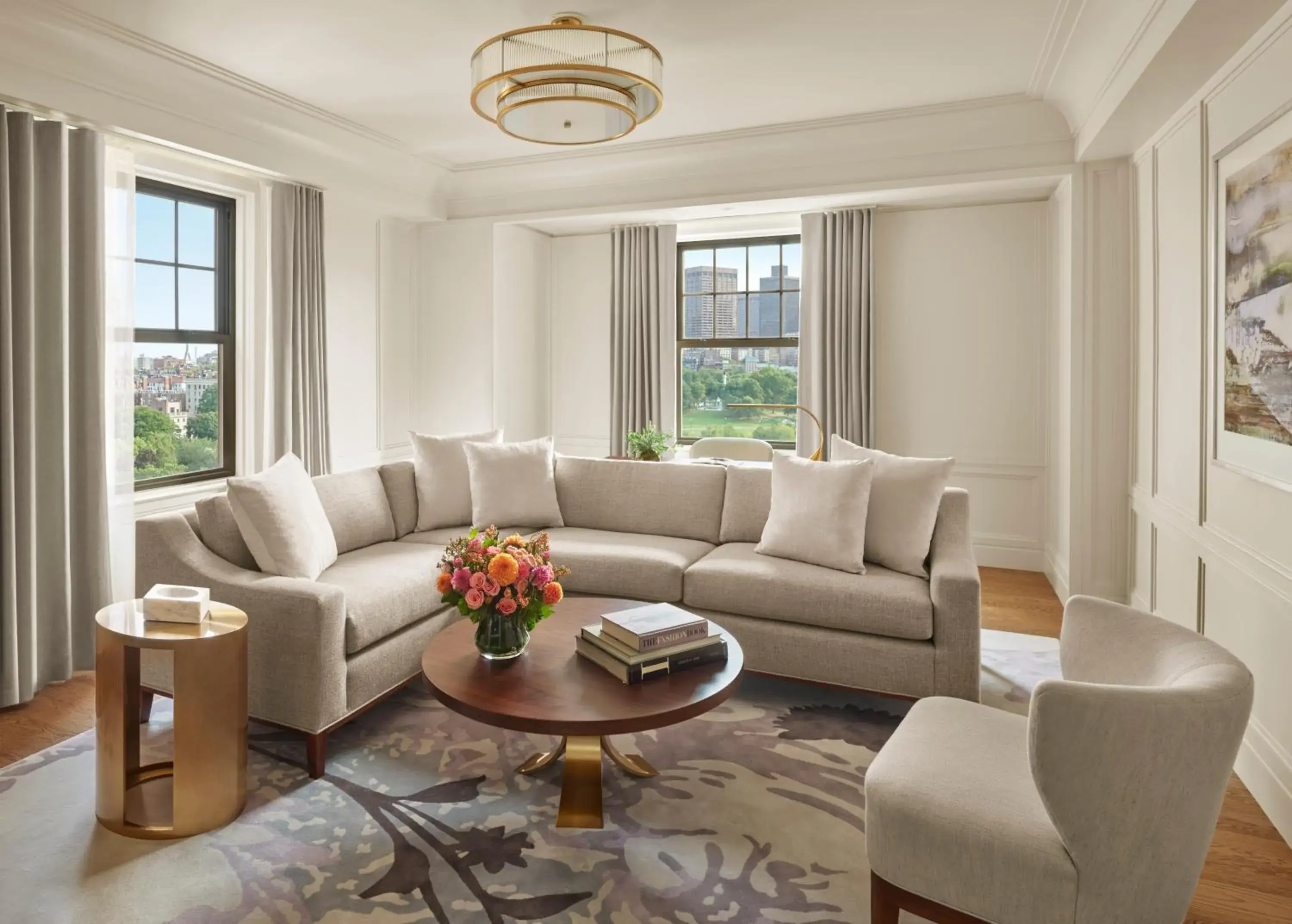 Suite with Garden View in The Newbury Boston Suite with Garden View in The Newbury Boston