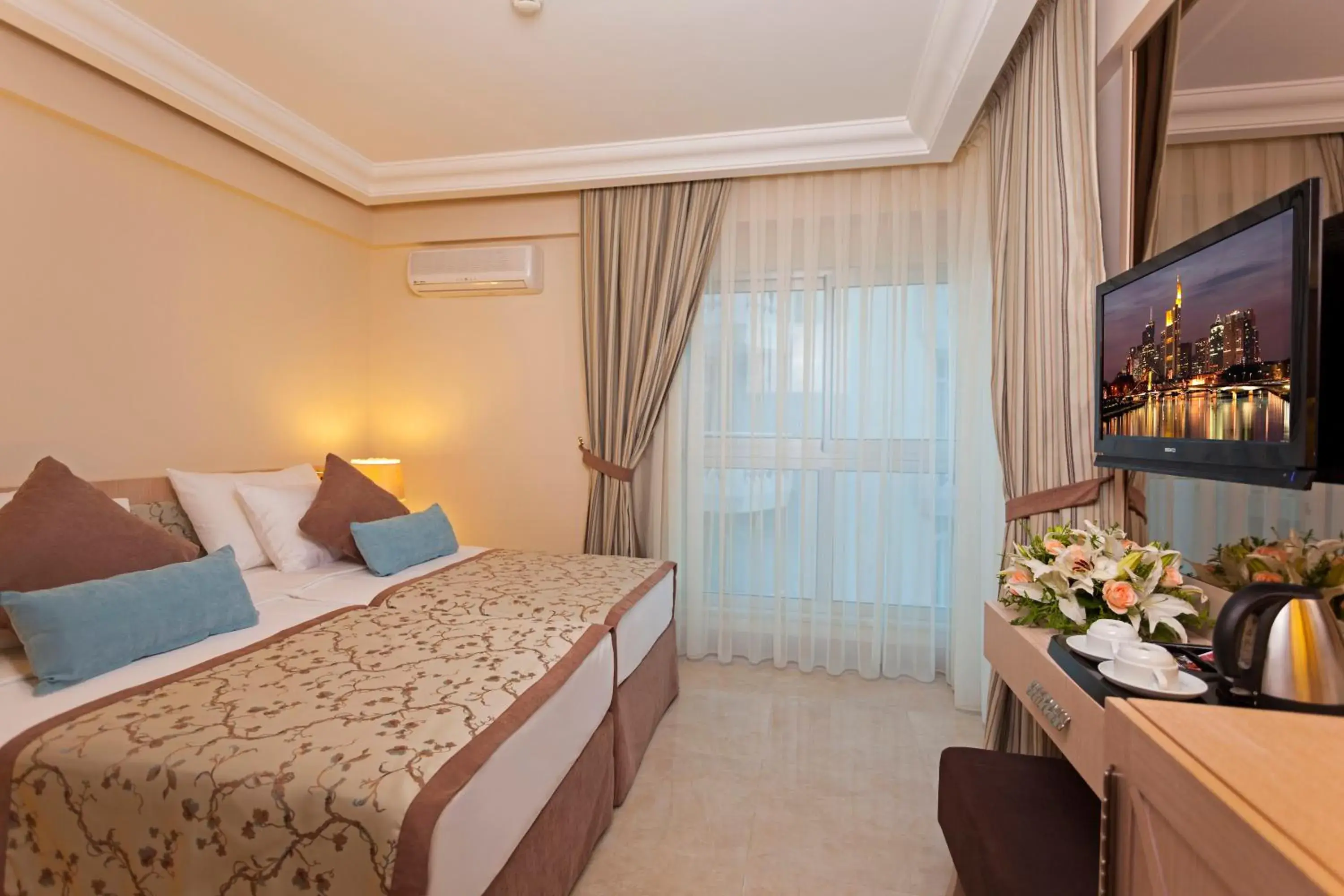 Economy Double Room in Xperia Saray Beach Hotel Economy Double Room in Xperia Saray Beach Hotel