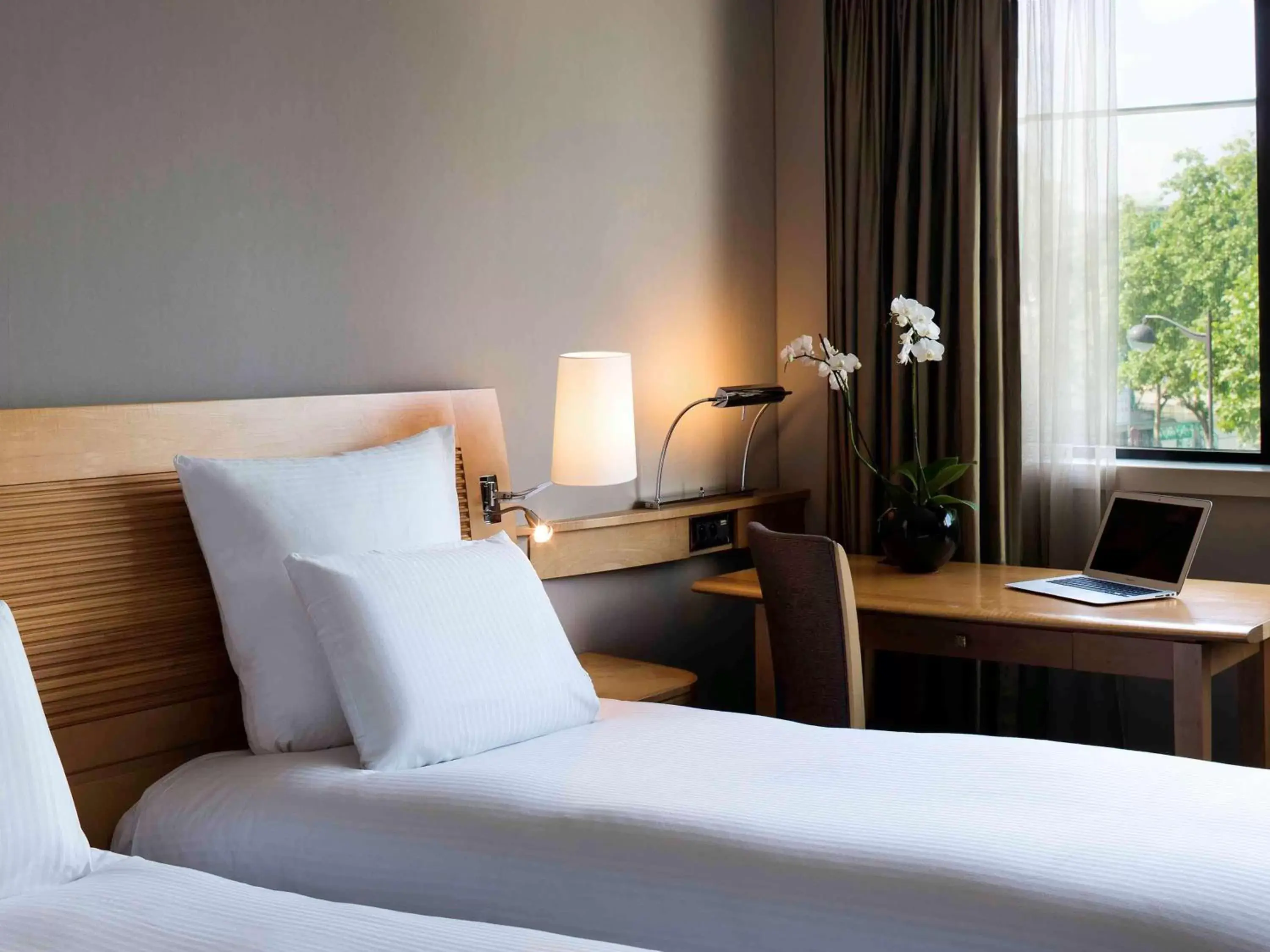 Classic Room With Two Single Beds in Pullman Paris Centre - Bercy Classic Room With Two Single Beds in Pullman Paris Centre - Bercy