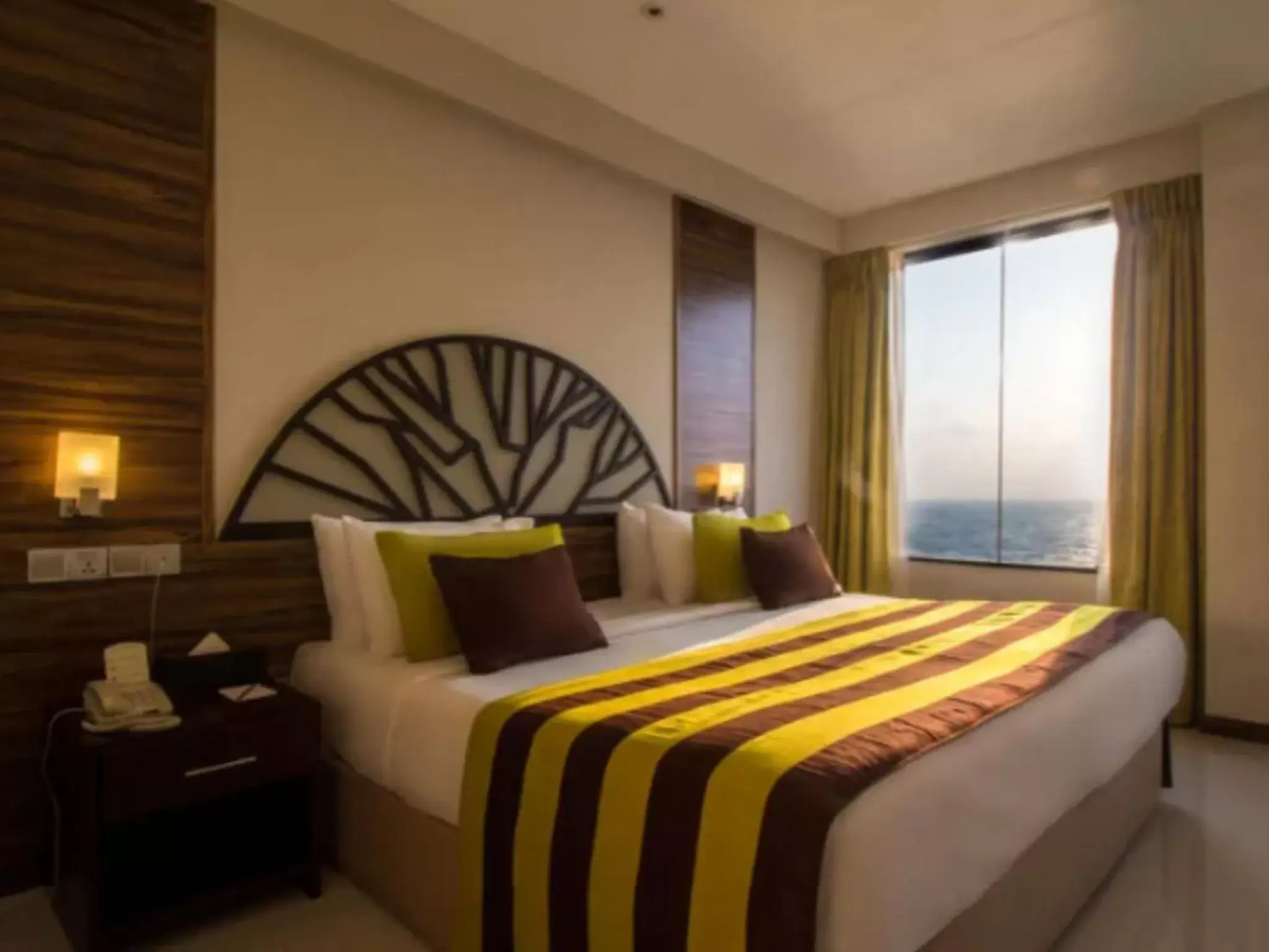 Deluxe Room with Early Check-in at 11 AM & Late Check-out at 2 PM (on Availability), 15% Discount on Food & Beverages and 10% Discount on Spa - single occupancy in The Ocean Colombo - Guaranteed Sea View Rooms Deluxe Room with Early Check-in at 11 AM & Late Check-out at 2 PM (on Availability), 15% Discount on Food & Beverages and 10% Discount on Spa - single occupancy in The Ocean Colombo - Guaranteed Sea View Rooms