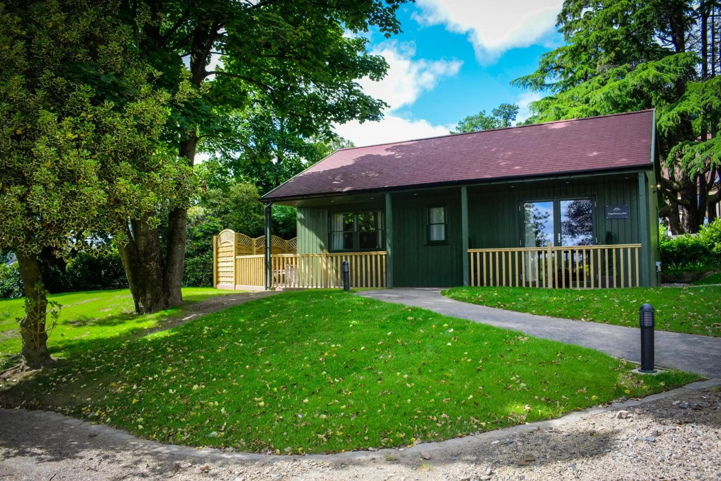 Three-Bedroom House in Inglewood House and Spa Three-Bedroom House in Inglewood House and Spa