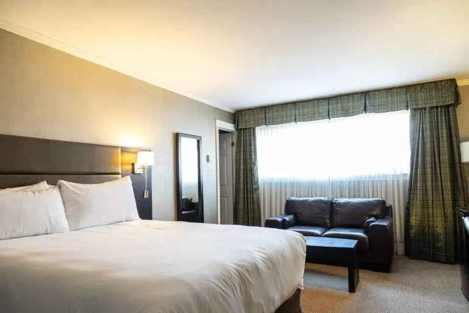 Standard Queen Room in The Hotel on Pownal Standard Queen Room in The Hotel on Pownal