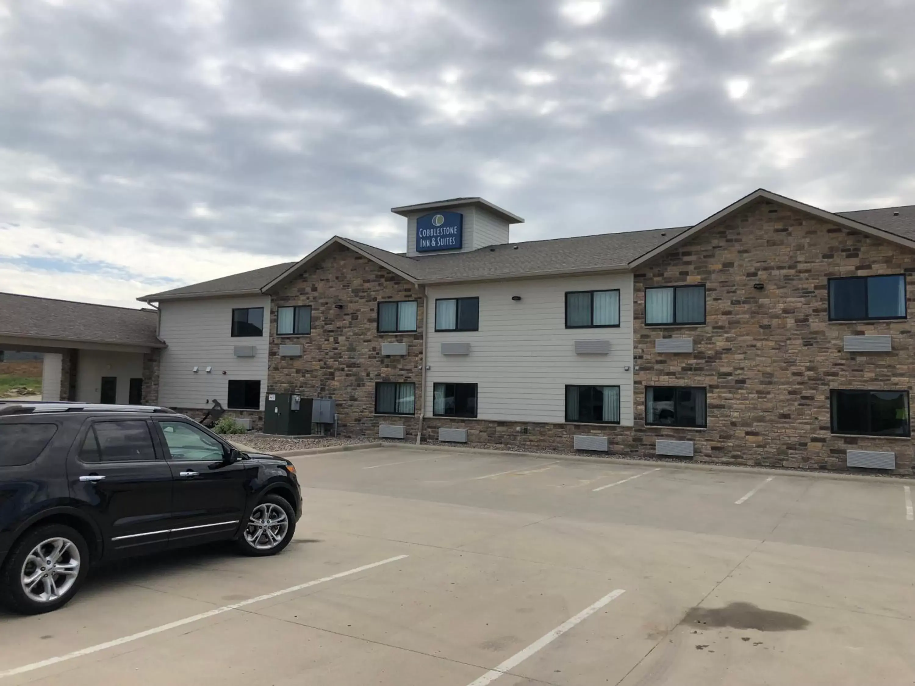 Cobblestone Inn & Suites - Denison | Oak Ridge Cobblestone Inn & Suites - Denison | Oak Ridge