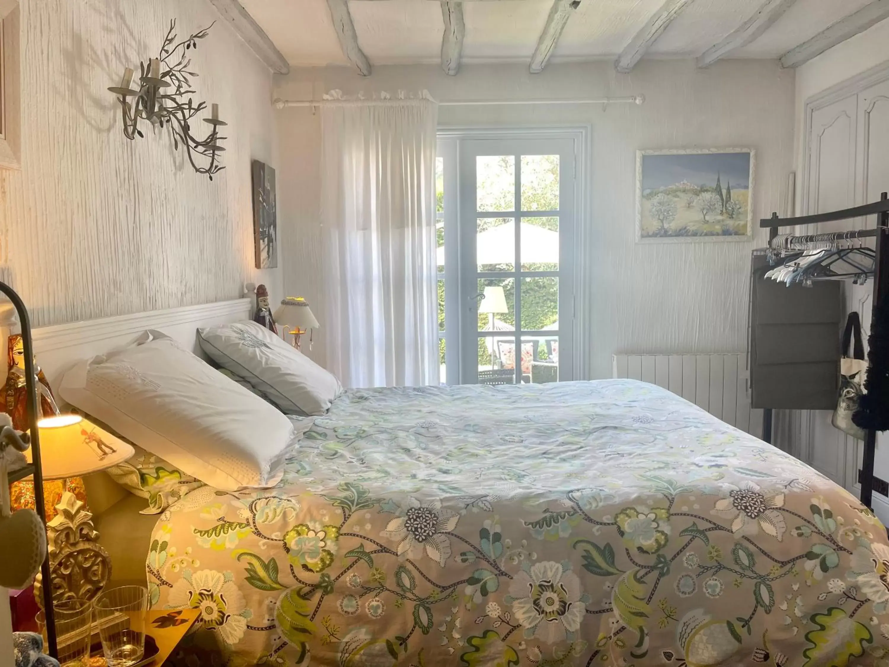 Double or Twin Room with Garden View in ABEILLE Double or Twin Room with Garden View in ABEILLE
