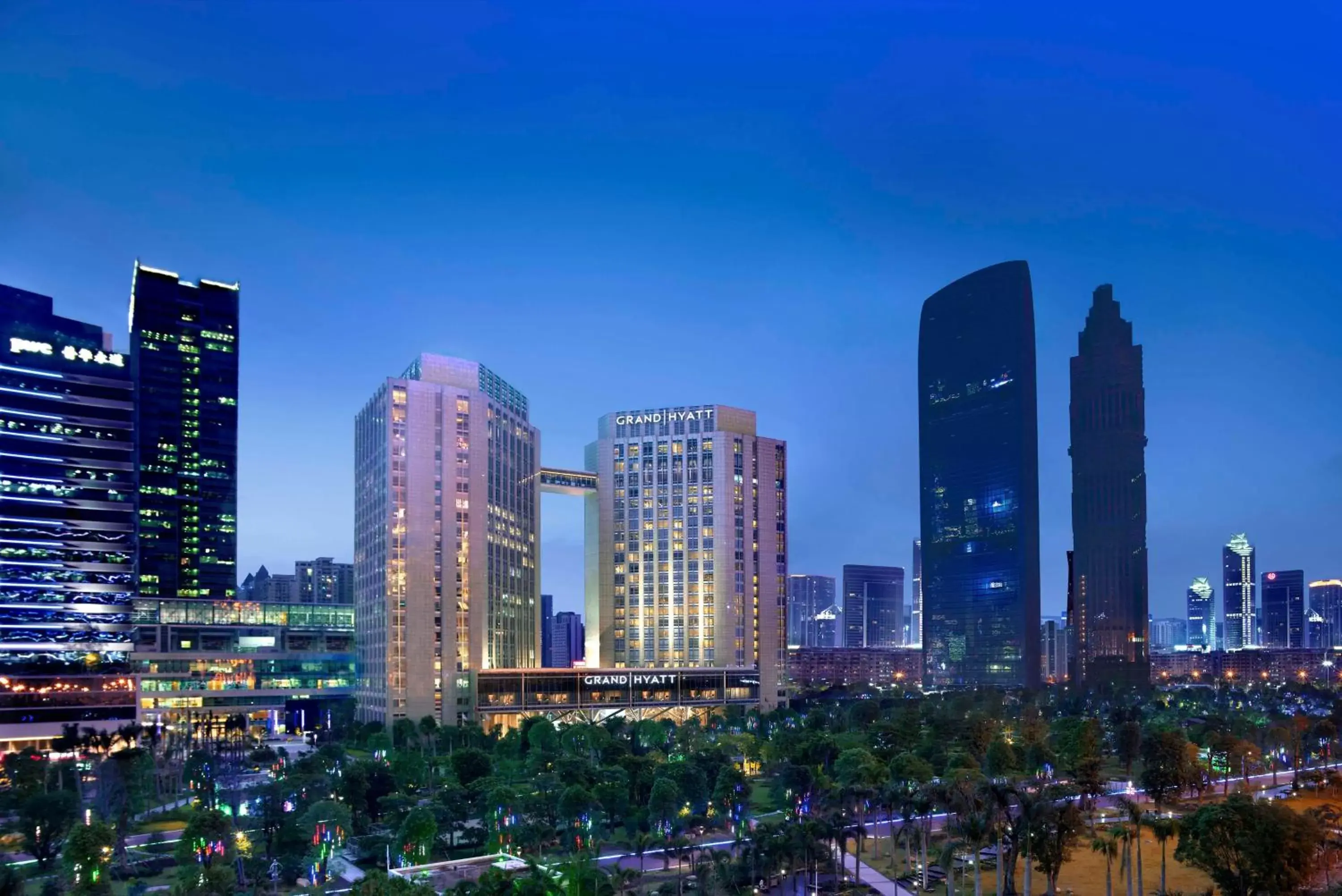 Grand Hyatt Guangzhou - Free Shuttle Bus to Canton Fair Complex during Canton Fair period Grand Hyatt Guangzhou - Free Shuttle Bus to Canton Fair Complex during Canton Fair period