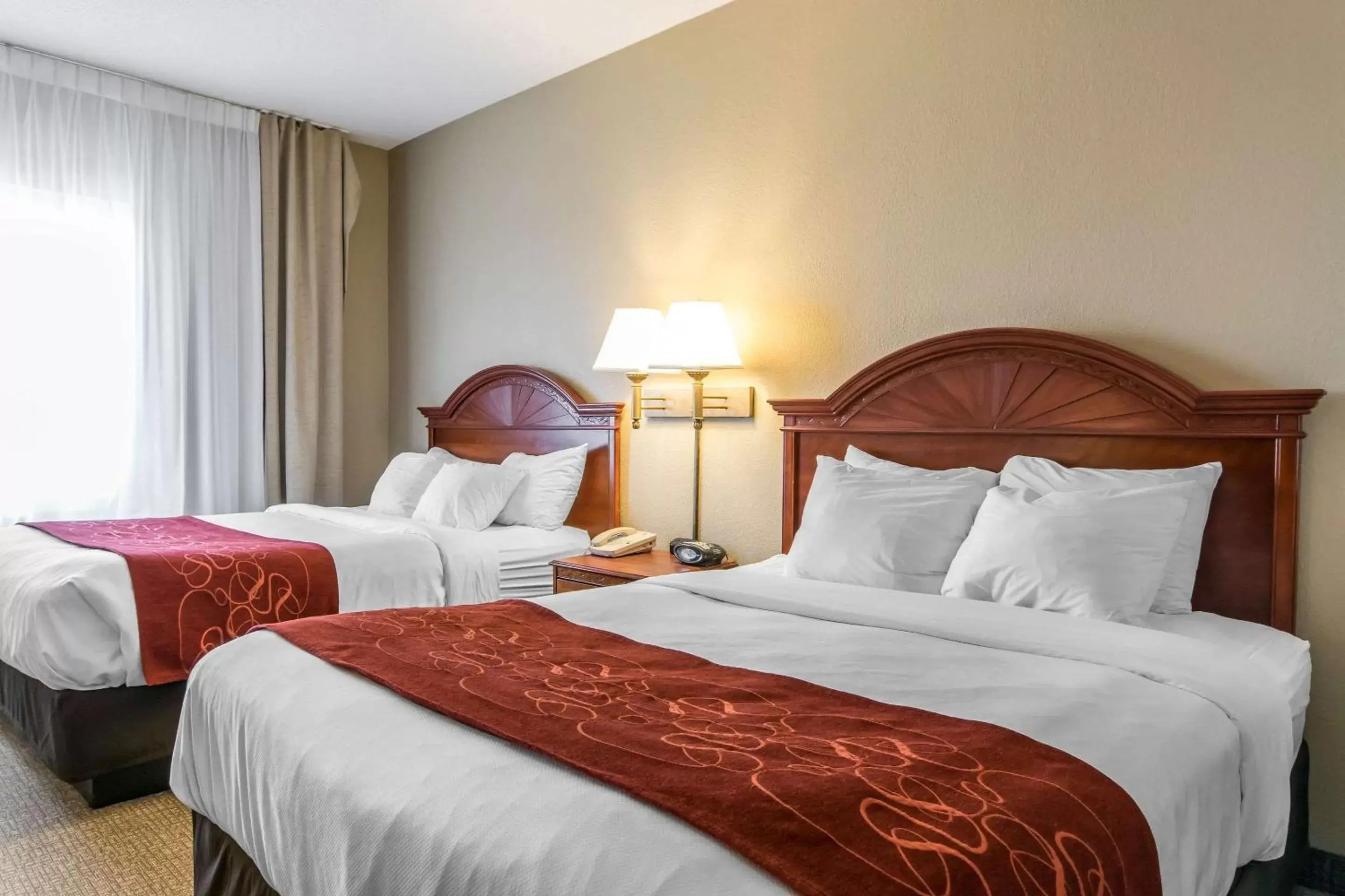 2 Queen Bed Suite with Sofa Bed-Non Smoking in Comfort Suites 2 Queen Bed Suite with Sofa Bed-Non Smoking in Comfort Suites