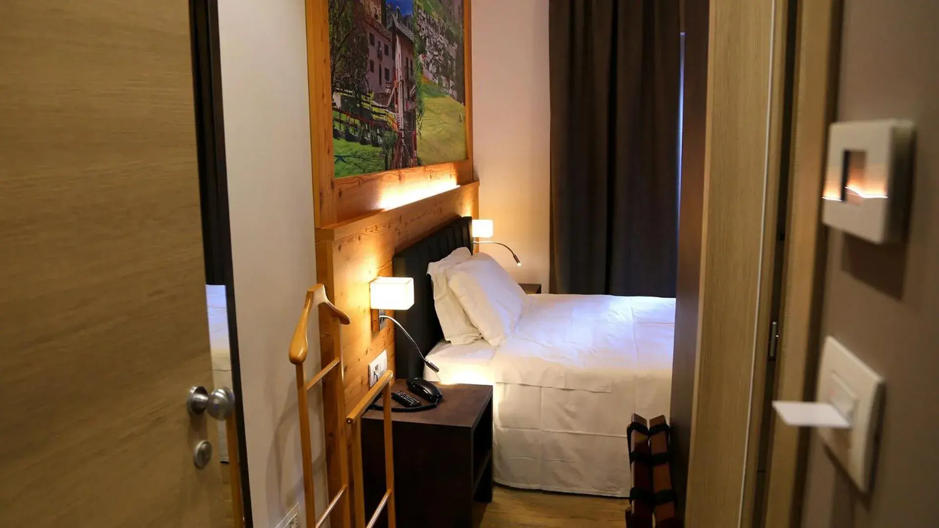 Economy Double Room - single occupancy in Dada Mountain Hotel Economy Double Room - single occupancy in Dada Mountain Hotel