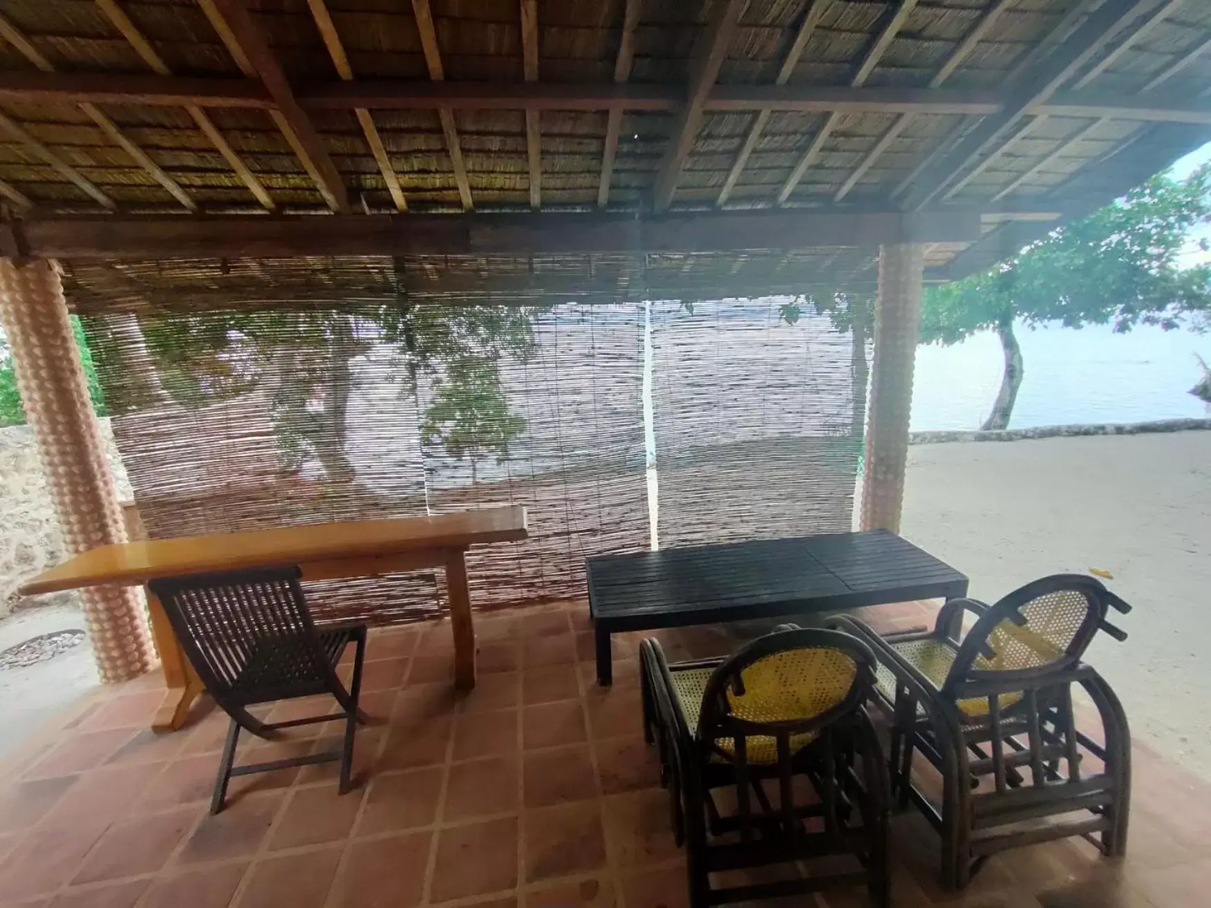 Deluxe Double Room with Balcony and Sea View in Moalboal T Breeze Coastal Resort Deluxe Double Room with Balcony and Sea View in Moalboal T Breeze Coastal Resort