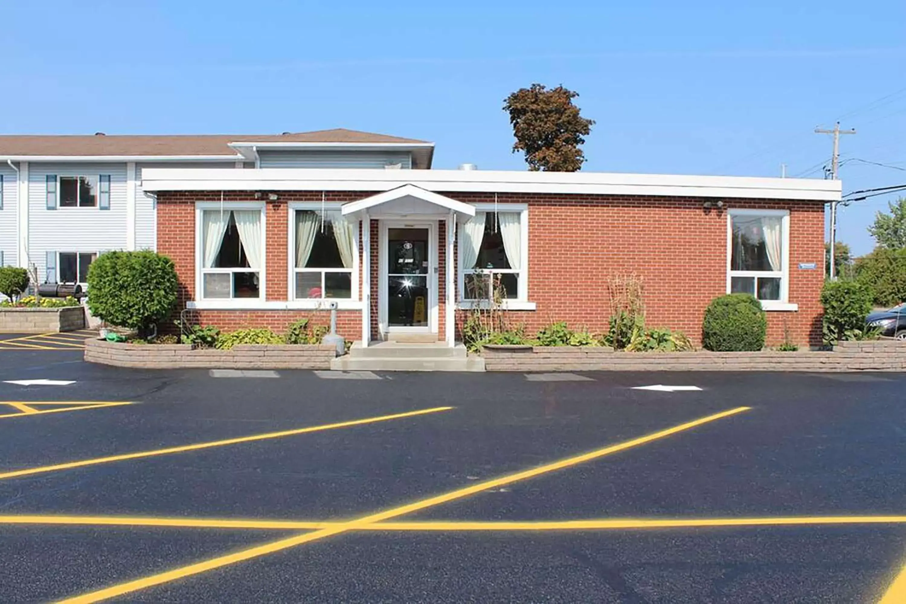 Super 8 by Wyndham Pembroke Super 8 by Wyndham Pembroke