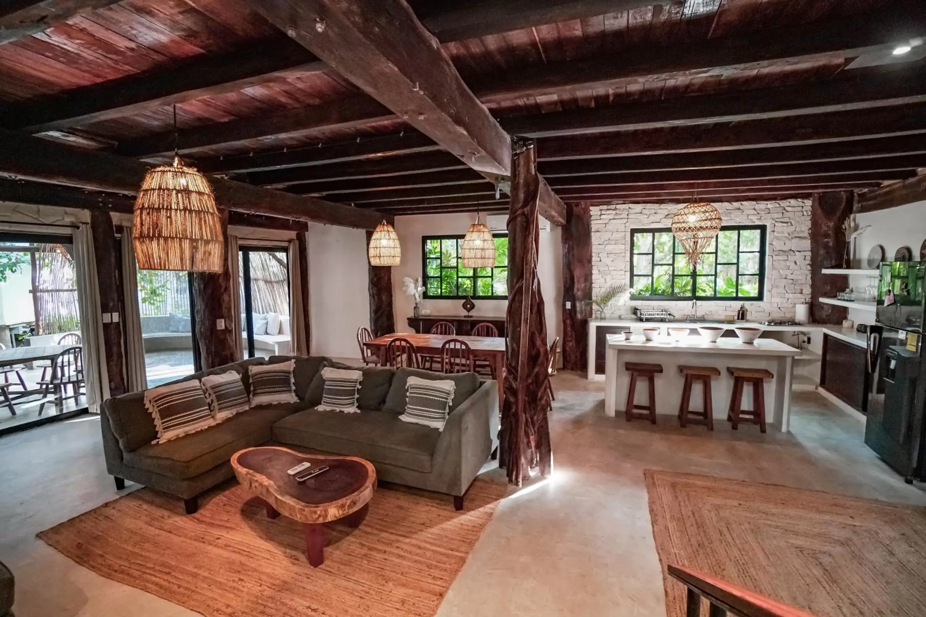 Five-Bedroom House in Amansala Resort Five-Bedroom House in Amansala Resort