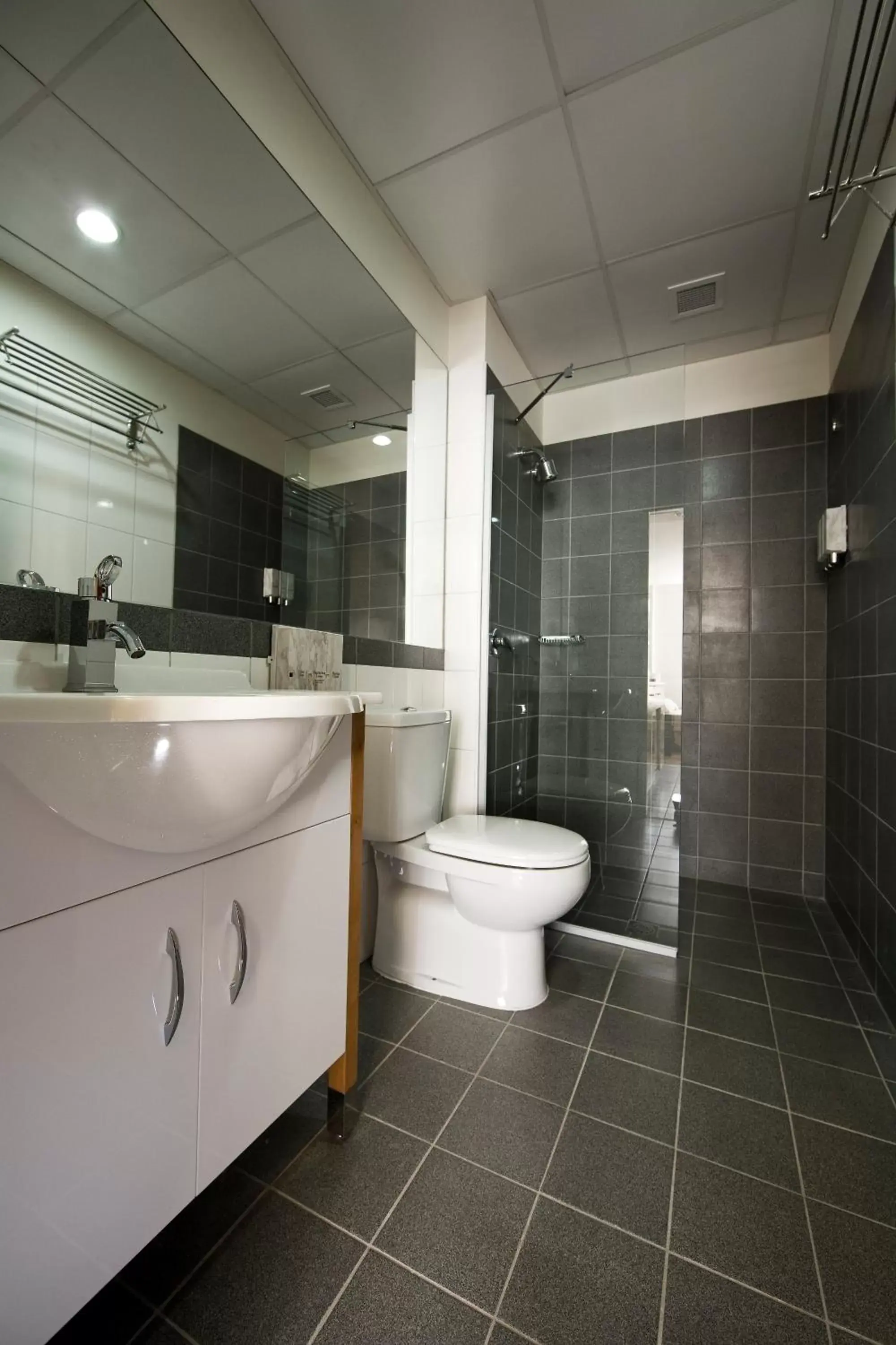 Studio Apartment in YTI Garden Hotel Studio Apartment in YTI Garden Hotel