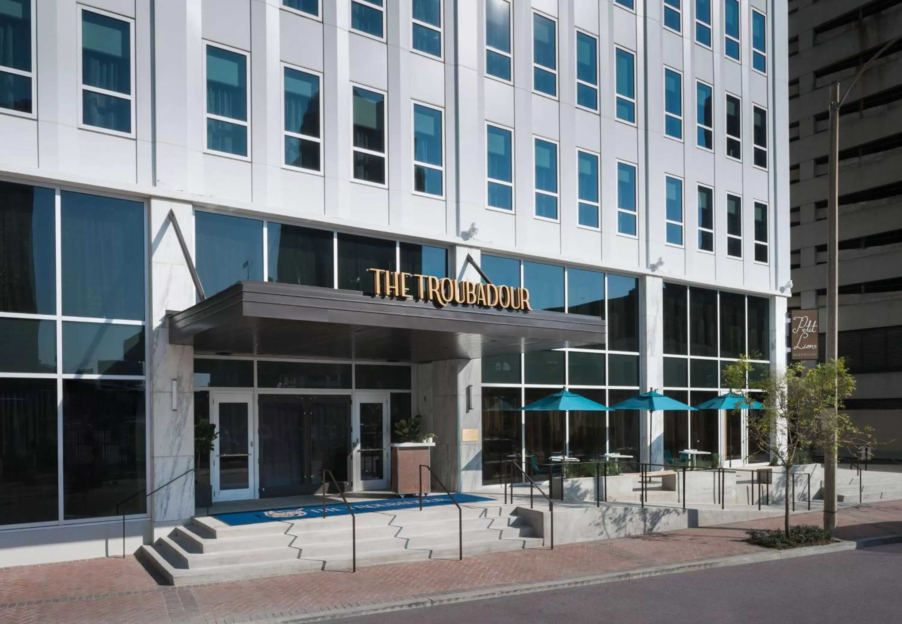 The Troubadour Hotel New Orleans The Troubadour Hotel New Orleans