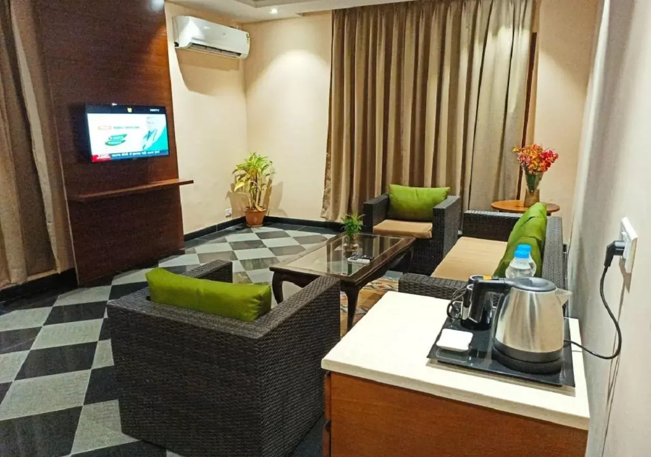 Club Suite in Hotel Cachar Club Club Suite in Hotel Cachar Club