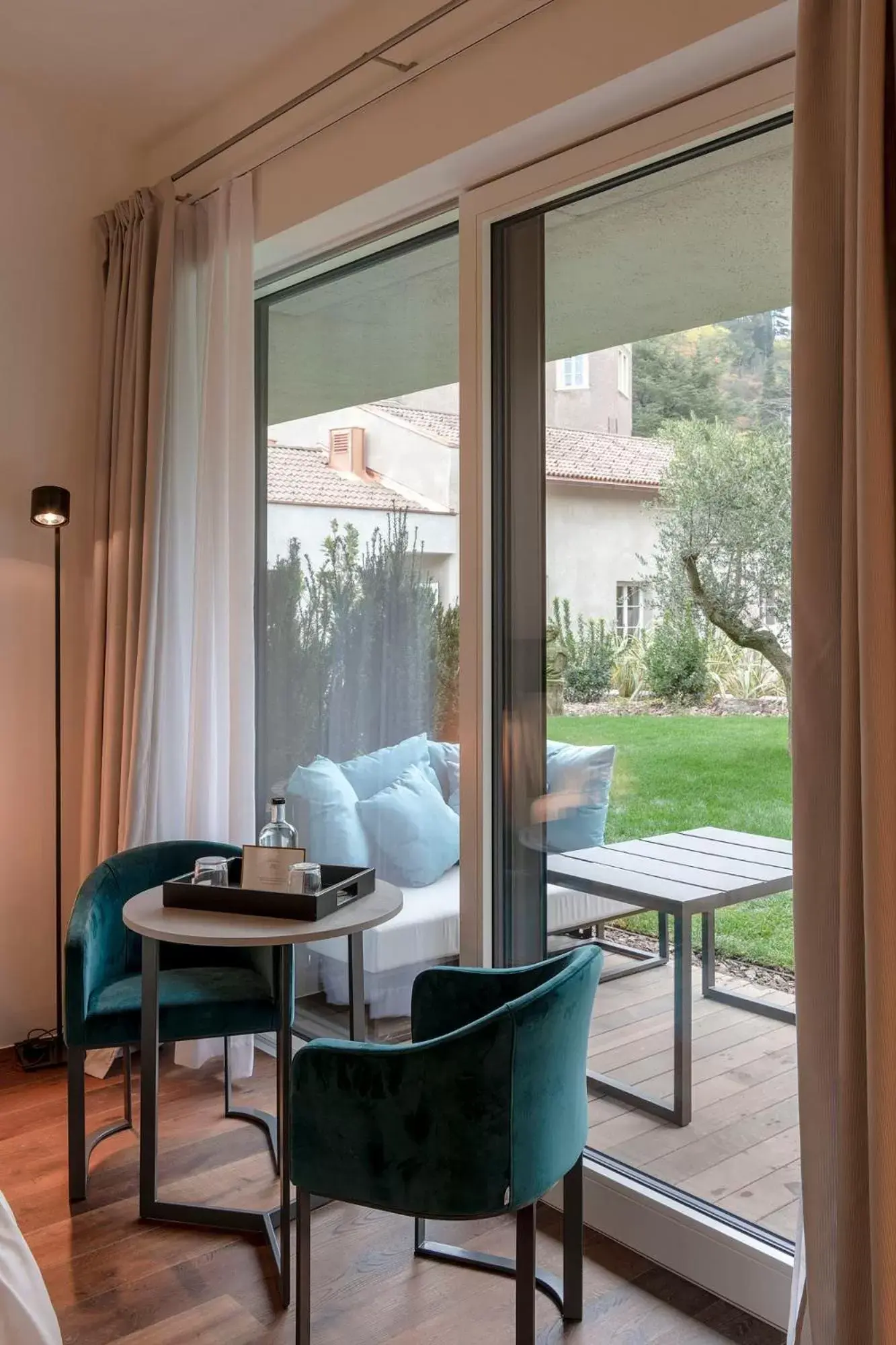 Superior Double or Twin Room with Garden View in Castel Hörtenberg Superior Double or Twin Room with Garden View in Castel Hörtenberg