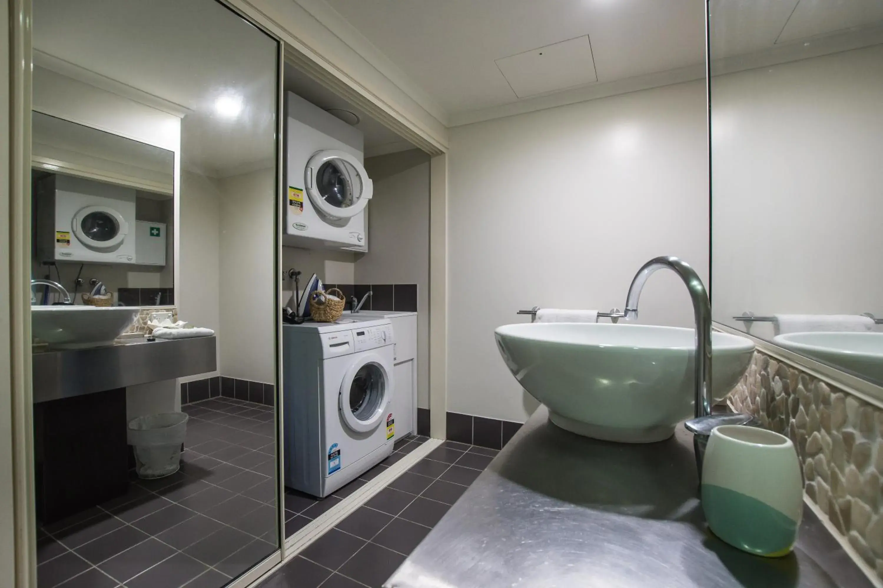 One-Bedroom Apartment in Mango Lagoon Resort & Wellness Spa One-Bedroom Apartment in Mango Lagoon Resort & Wellness Spa