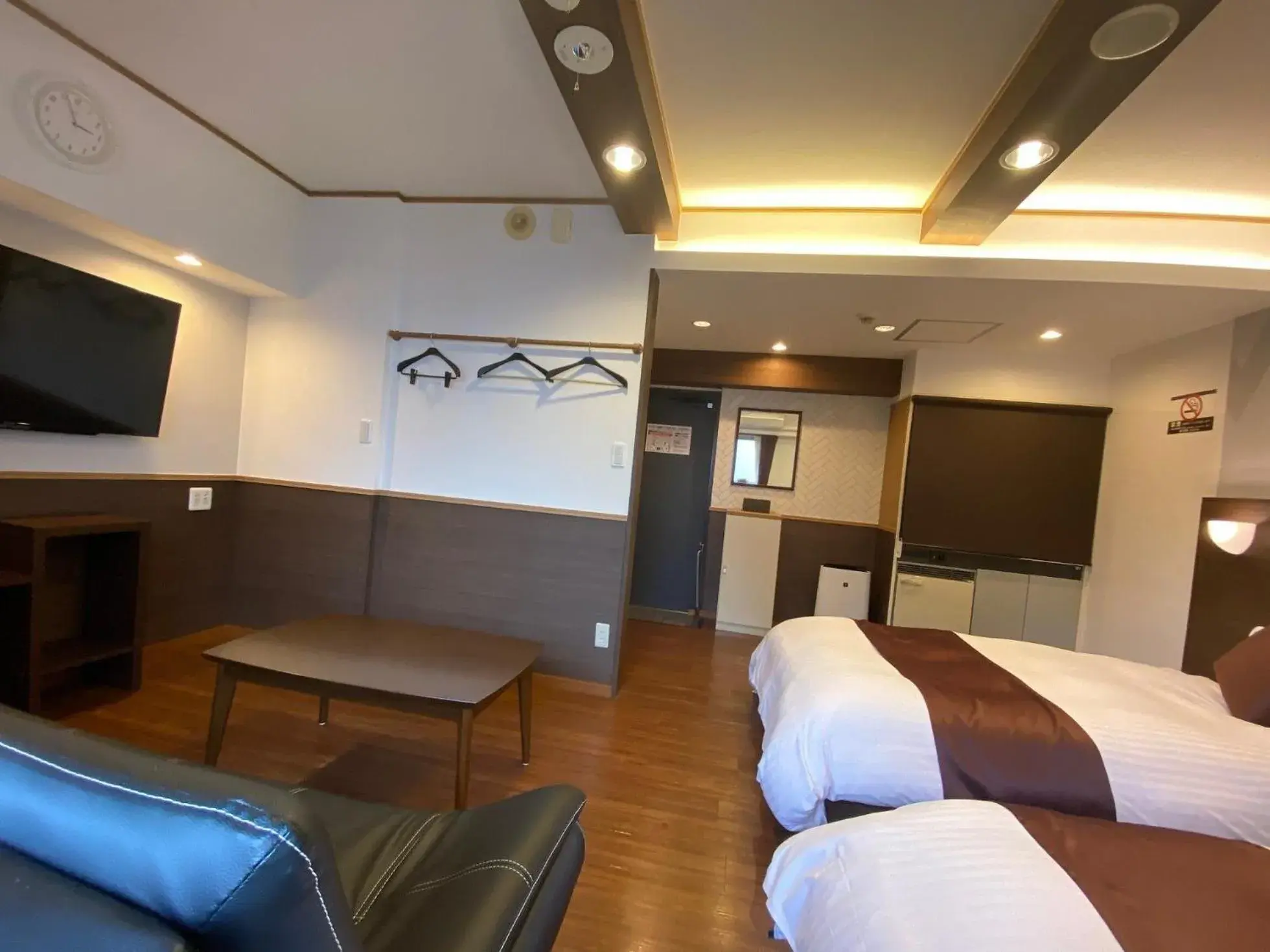 Sejour Fujita Sejour Fujita