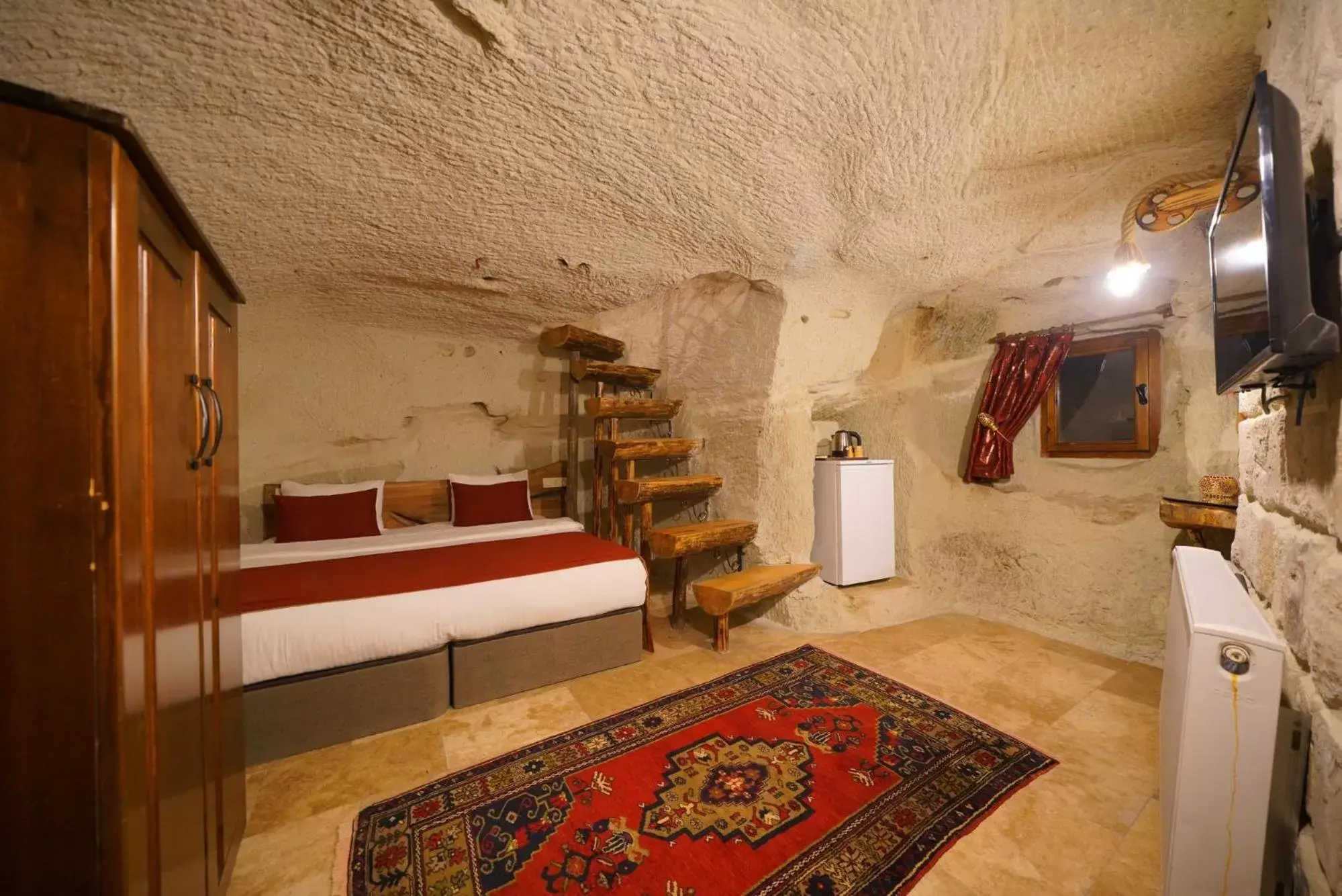 Deluxe Cave Room with Valley View in Cappadocia Nar Cave House & Swimming Pool Deluxe Cave Room with Valley View in Cappadocia Nar Cave House & Swimming Pool