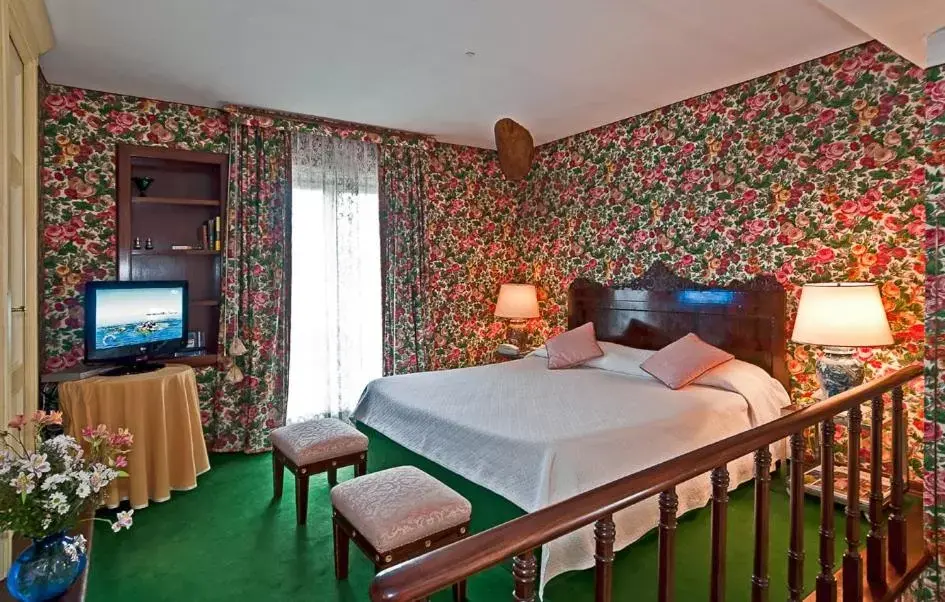 Junior Suite in Resort Dei Limoni Junior Suite in Resort Dei Limoni