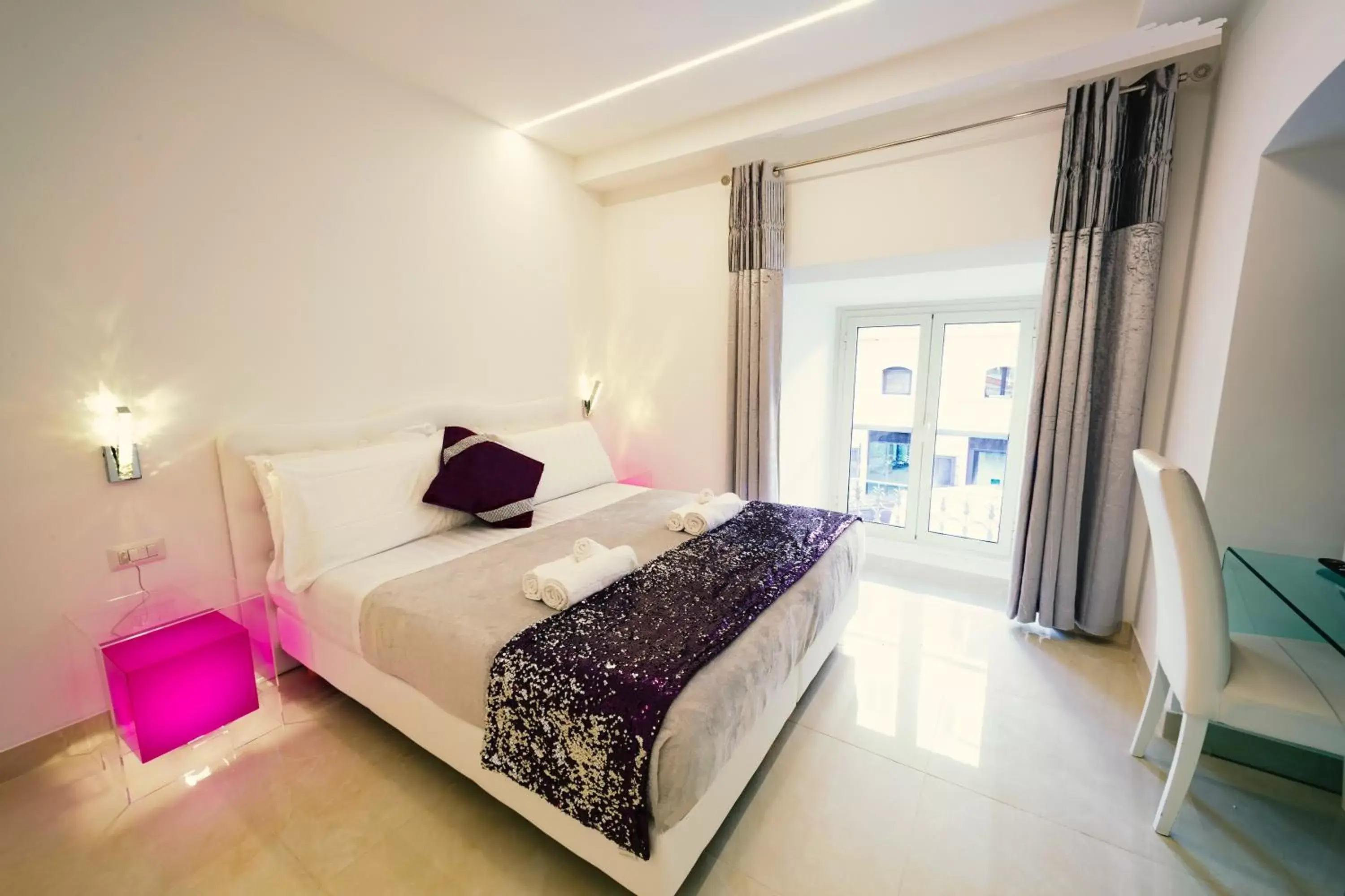 Double or Twin Room in San Pietro Grand Suite Double or Twin Room in San Pietro Grand Suite