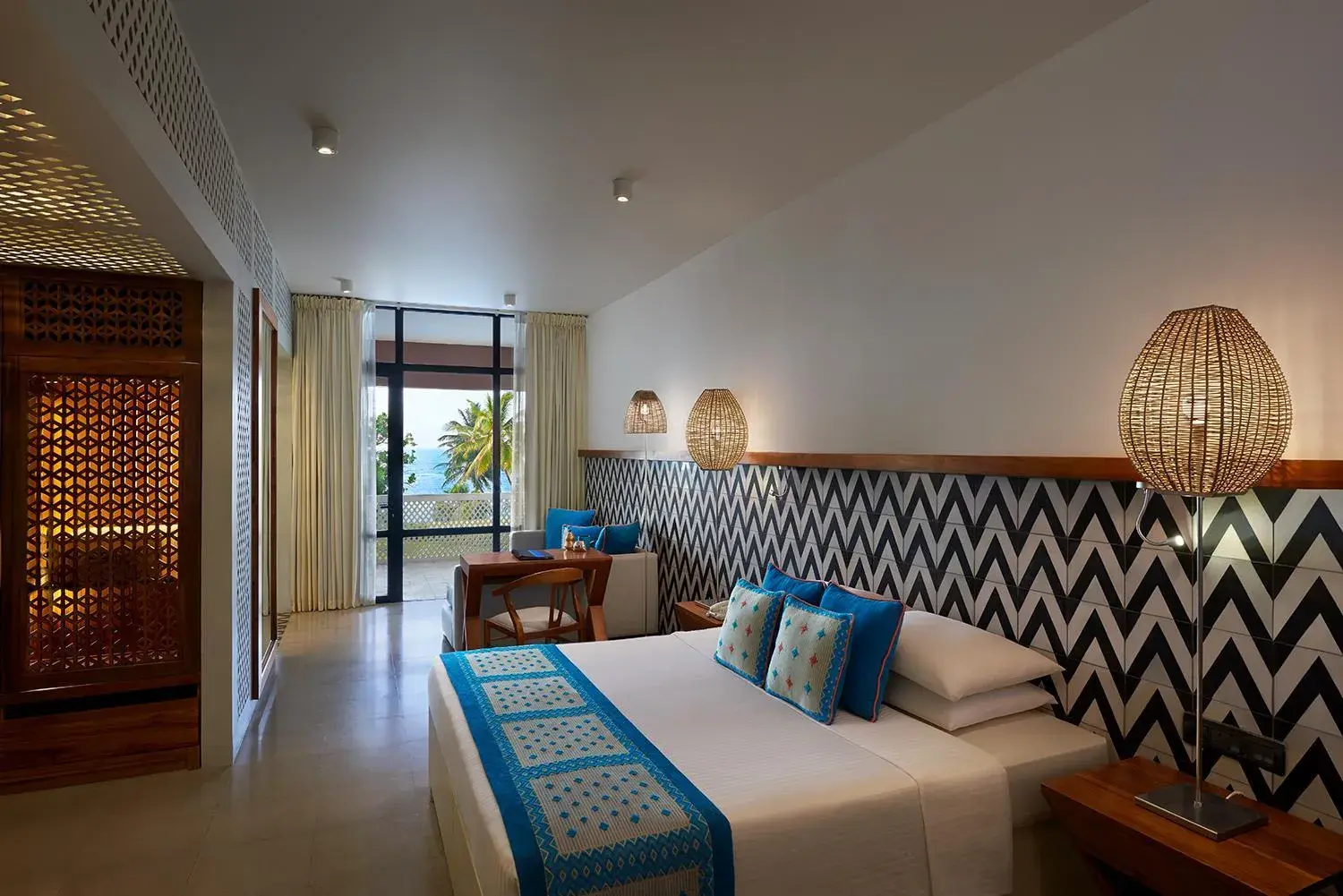 Deluxe Ocean View King - single occupancy - 15% discount on SPA in Cinnamon Bey Beruwala Deluxe Ocean View King - single occupancy - 15% discount on SPA in Cinnamon Bey Beruwala