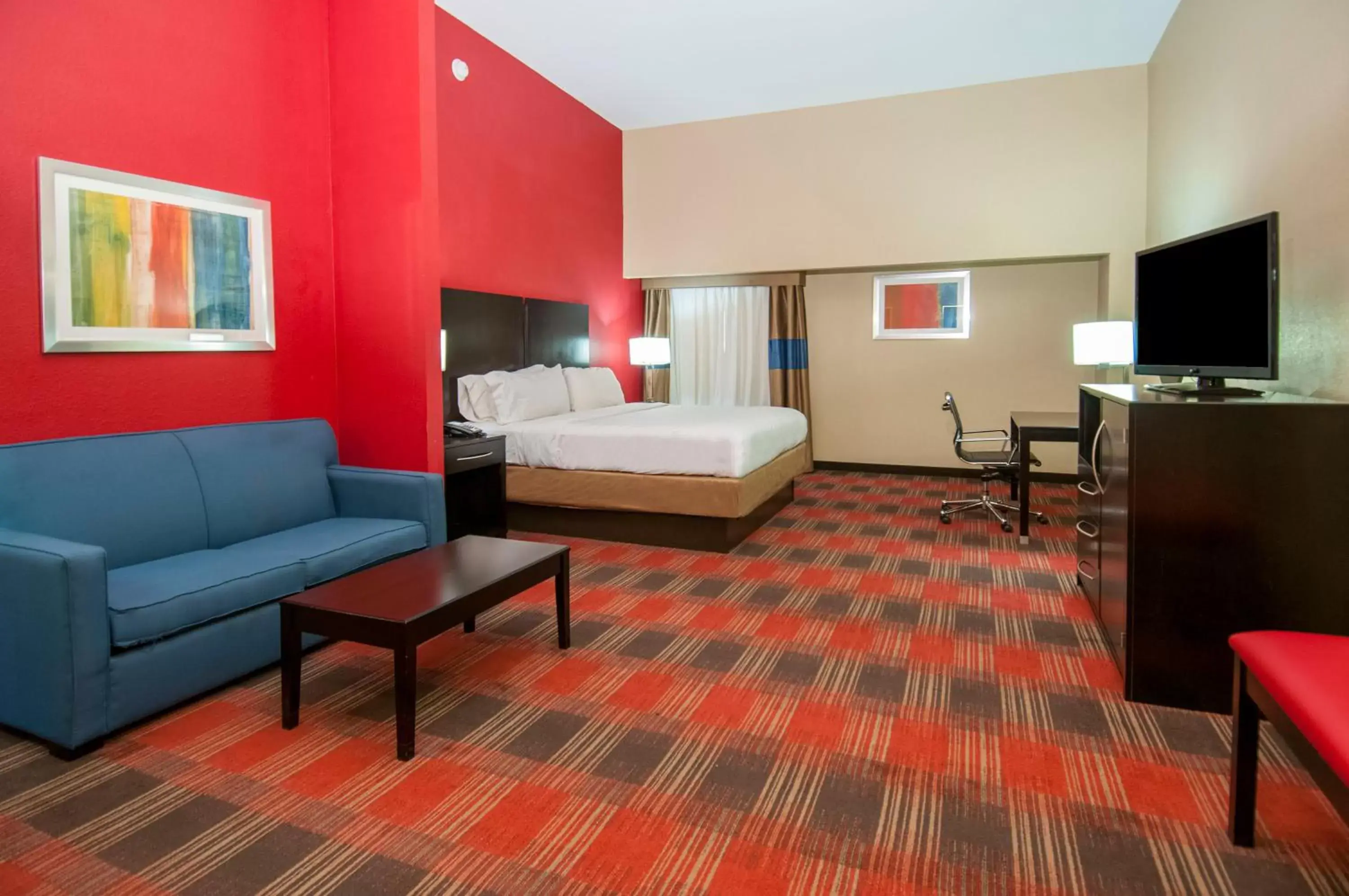 Suite in Holiday Inn Express & Suites Jackson Downtown - Coliseum, an IHG Hotel Suite in Holiday Inn Express & Suites Jackson Downtown - Coliseum, an IHG Hotel