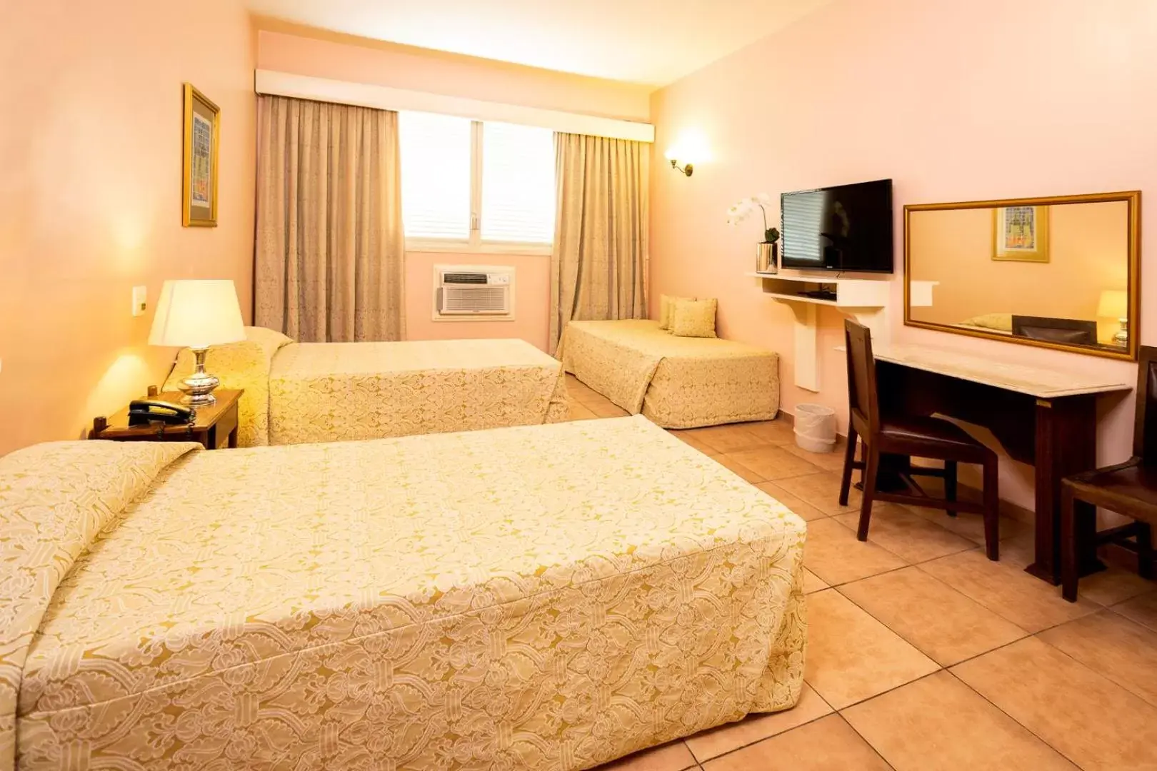 Standard Double Room in Dayrell Hotel e Centro de Convenções Standard Double Room in Dayrell Hotel e Centro de Convenções