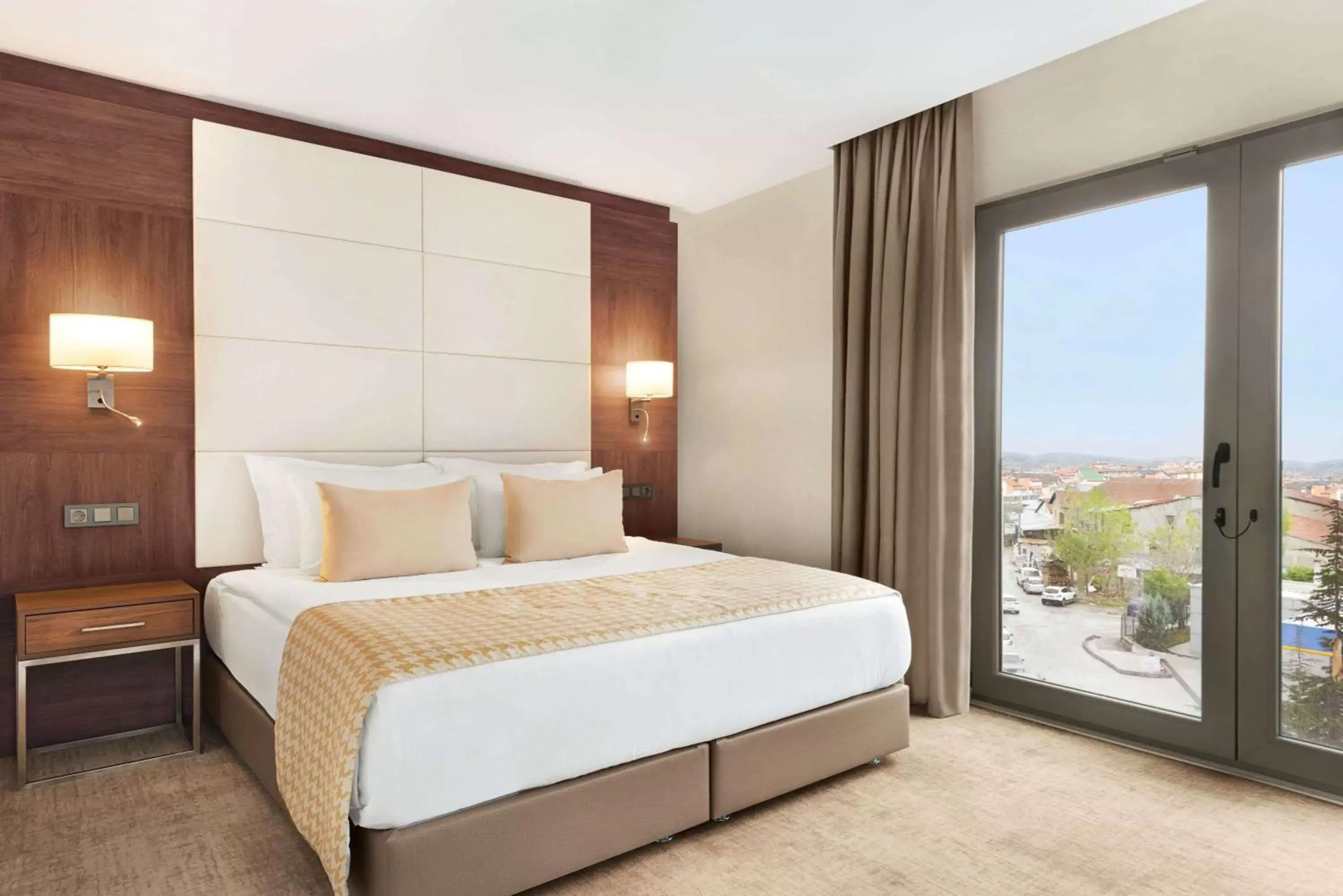 King Suite - single occupancy - Smoking in Ramada by Wyndham Isparta King Suite - single occupancy - Smoking in Ramada by Wyndham Isparta