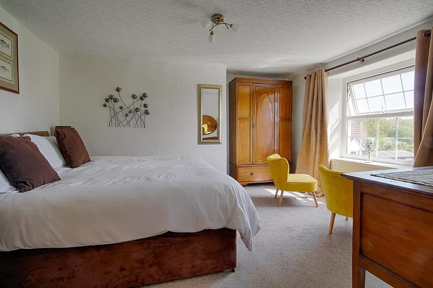 Superior Double Room in Leworthy Farmhouse Bed and Breakfast Superior Double Room in Leworthy Farmhouse Bed and Breakfast