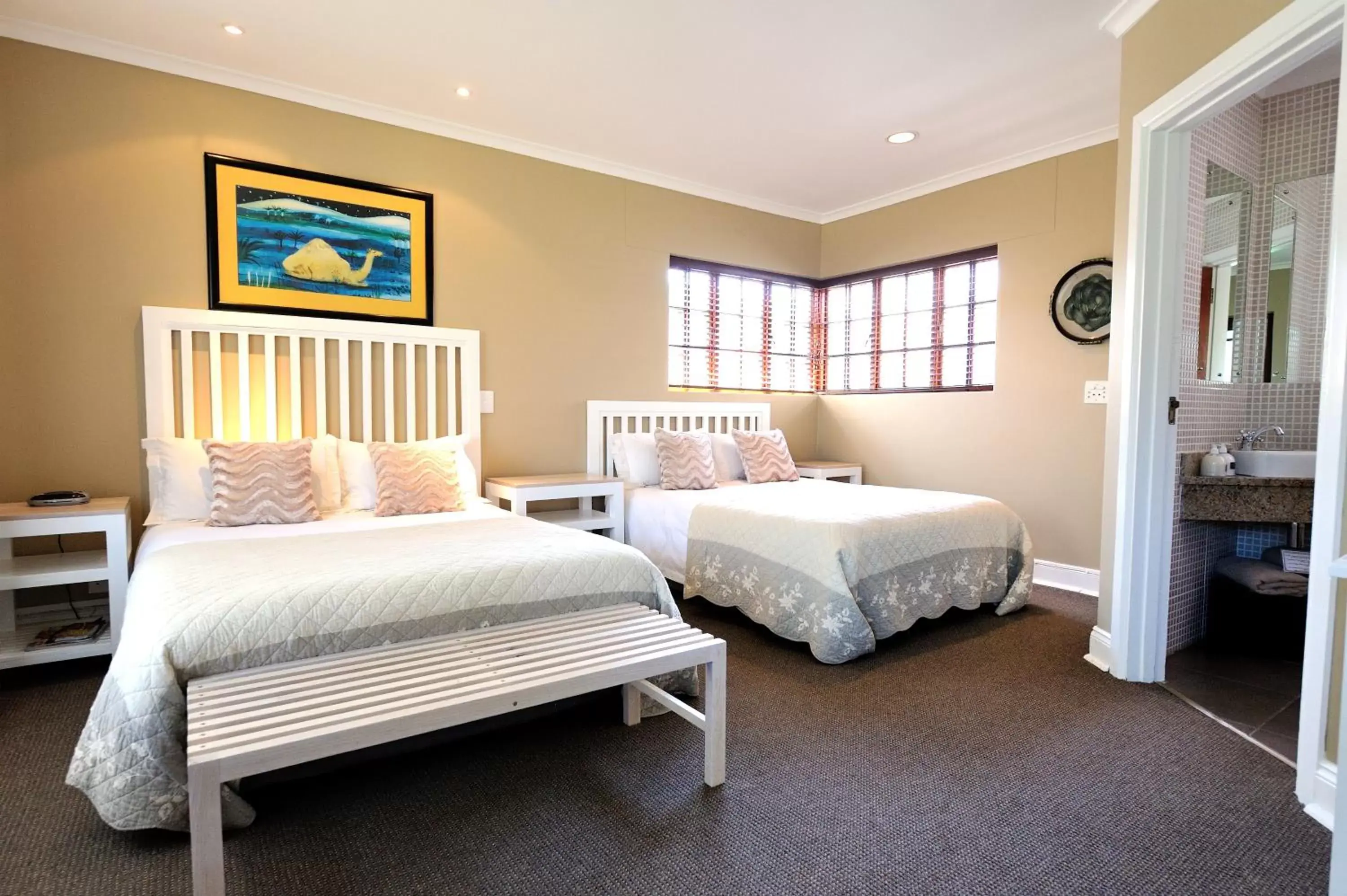 Family Room - single occupancy in Beachwalk Bed and Breakfast - #Solar Energy #No Loadshedding Family Room - single occupancy in Beachwalk Bed and Breakfast - #Solar Energy #No Loadshedding