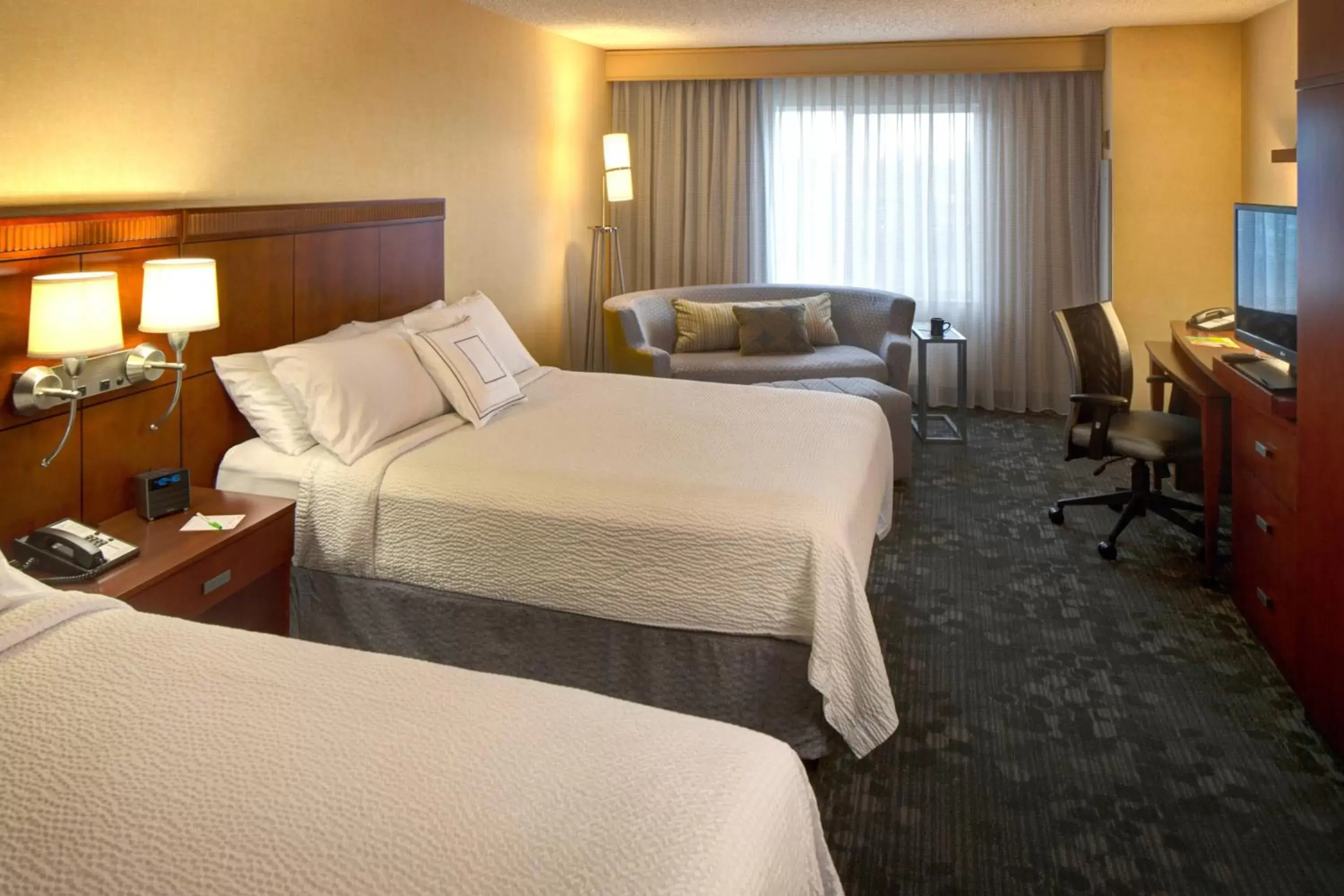 Double Room with Two Double Beds and Adapted Tub - Mobility Accessible in Courtyard by Marriott Anchorage Airport Double Room with Two Double Beds and Adapted Tub - Mobility Accessible in Courtyard by Marriott Anchorage Airport
