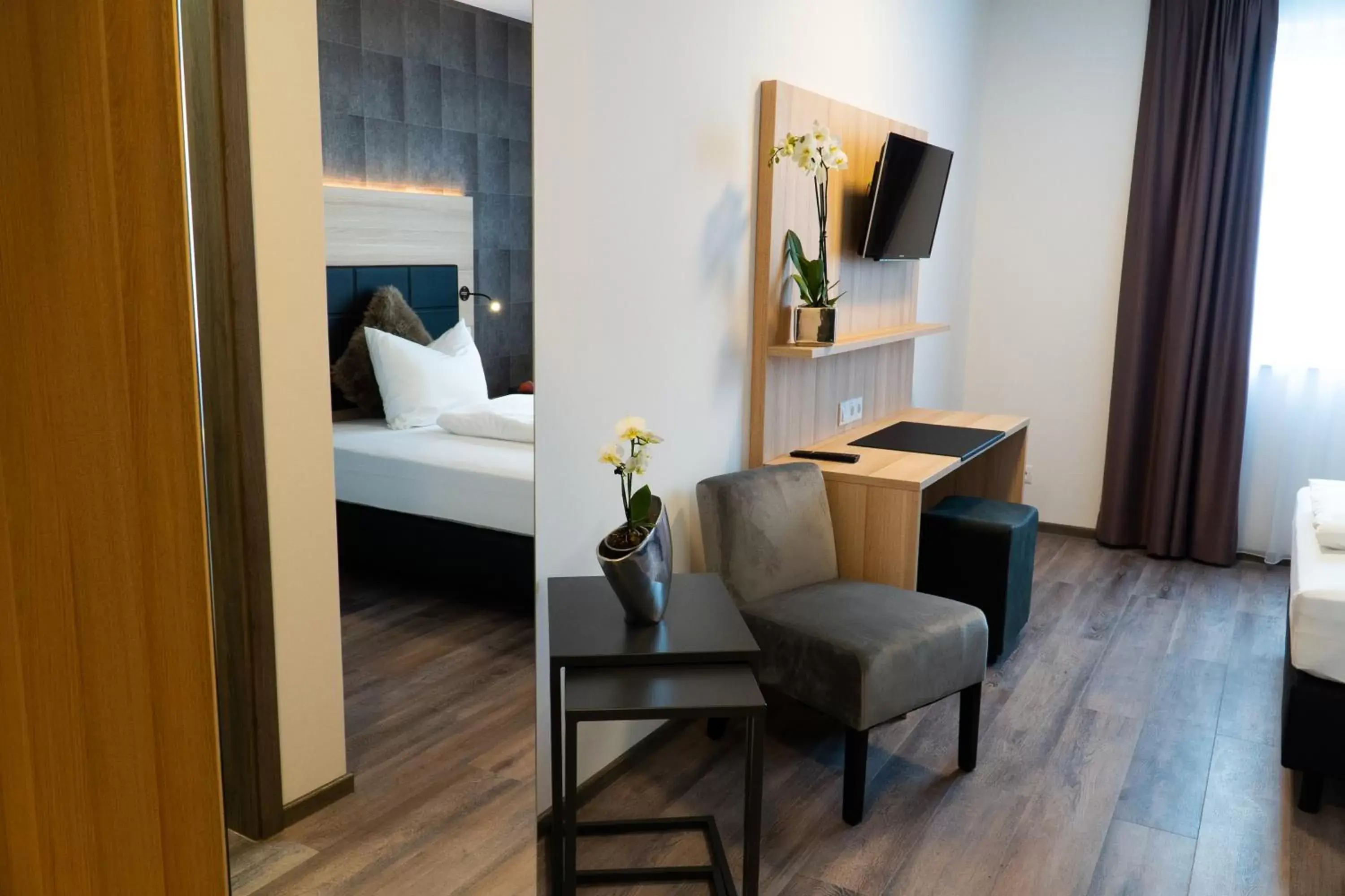 Single Room in Hotel Schlafplatz Single Room in Hotel Schlafplatz