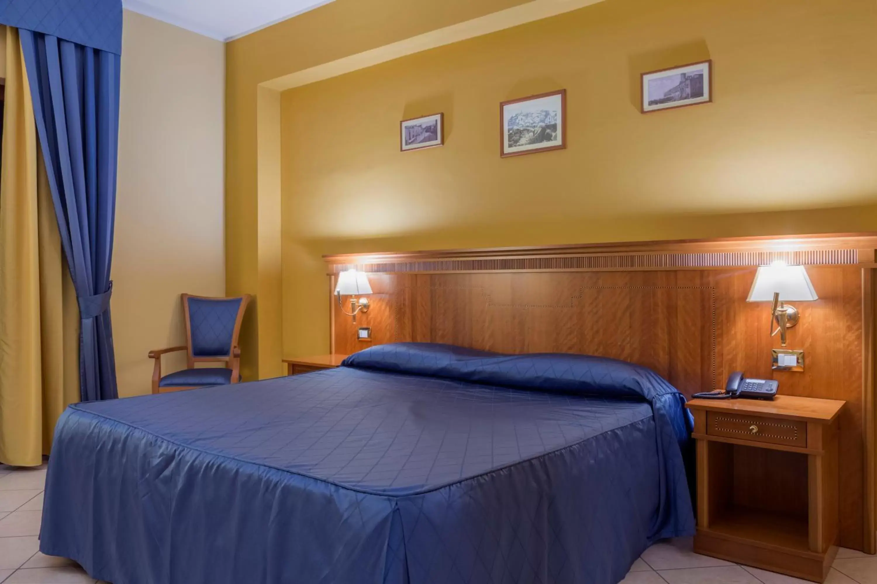 Standard Double Room in Hotel San Michele Standard Double Room in Hotel San Michele