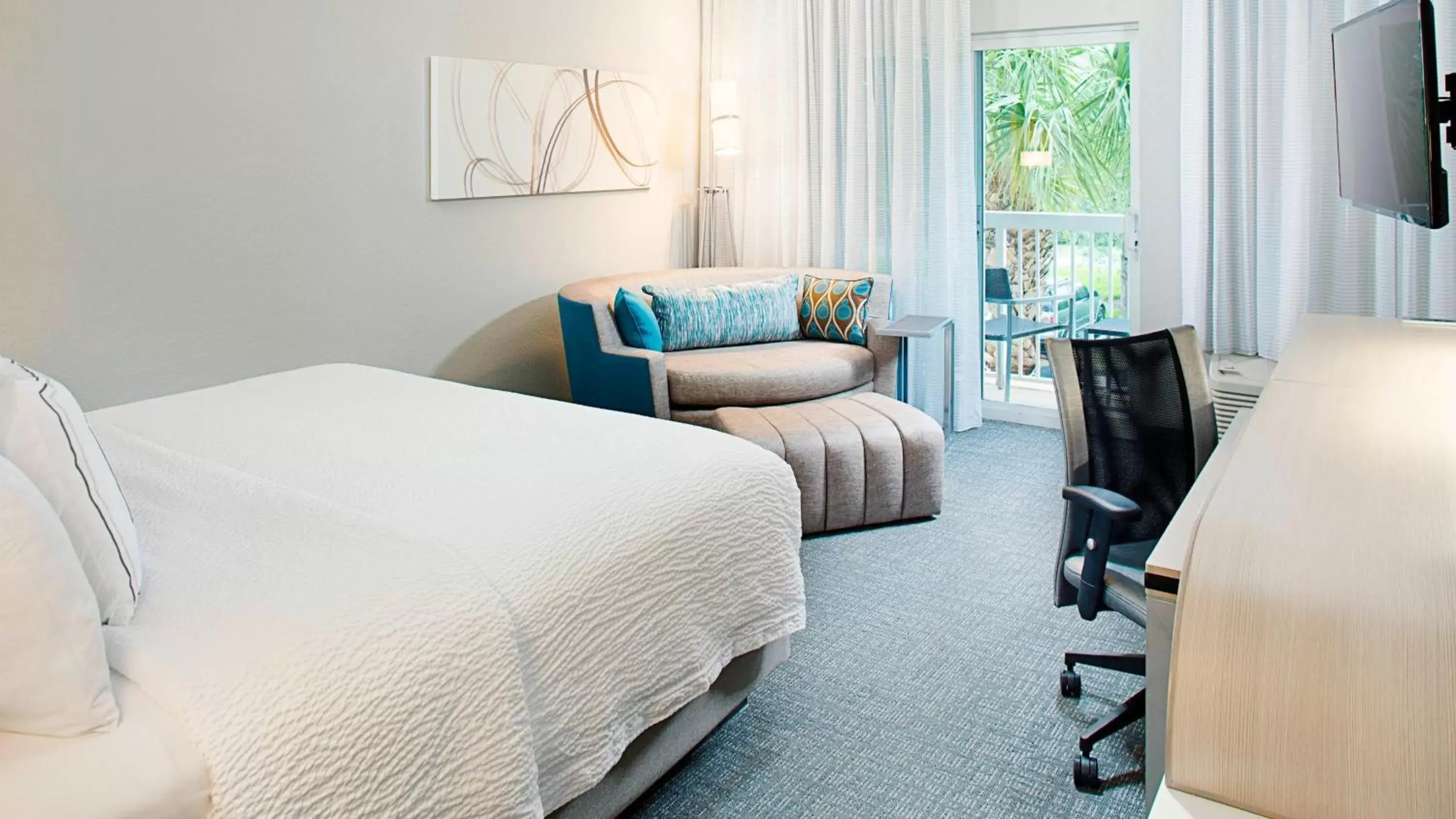 King Room with Sofa Bed and Adapted Tub - Mobility Accessible in Courtyard by Marriott West Palm Beach Airport King Room with Sofa Bed and Adapted Tub - Mobility Accessible in Courtyard by Marriott West Palm Beach Airport