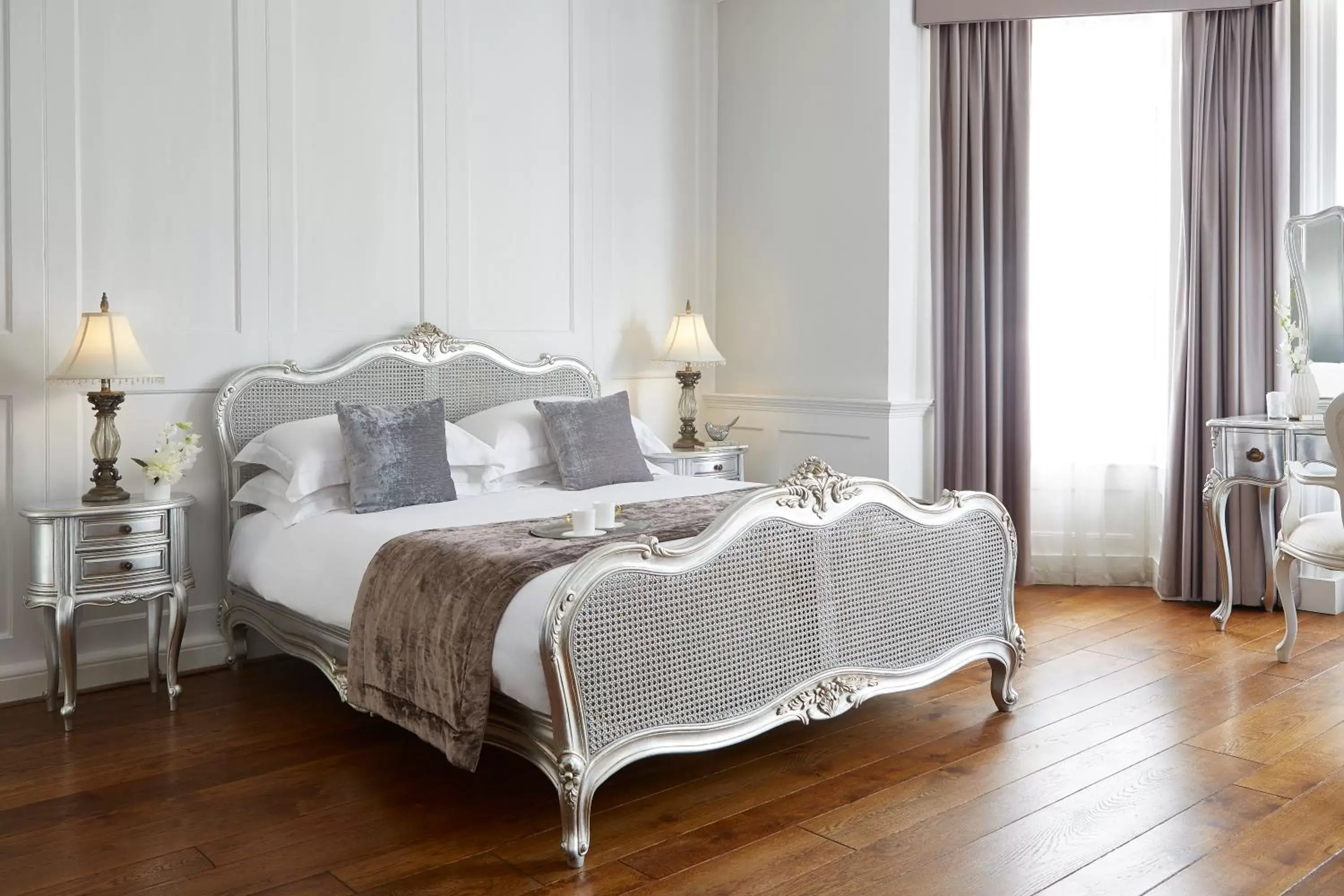 Junior Suite in The Westbridge Hotel Stratford Junior Suite in The Westbridge Hotel Stratford