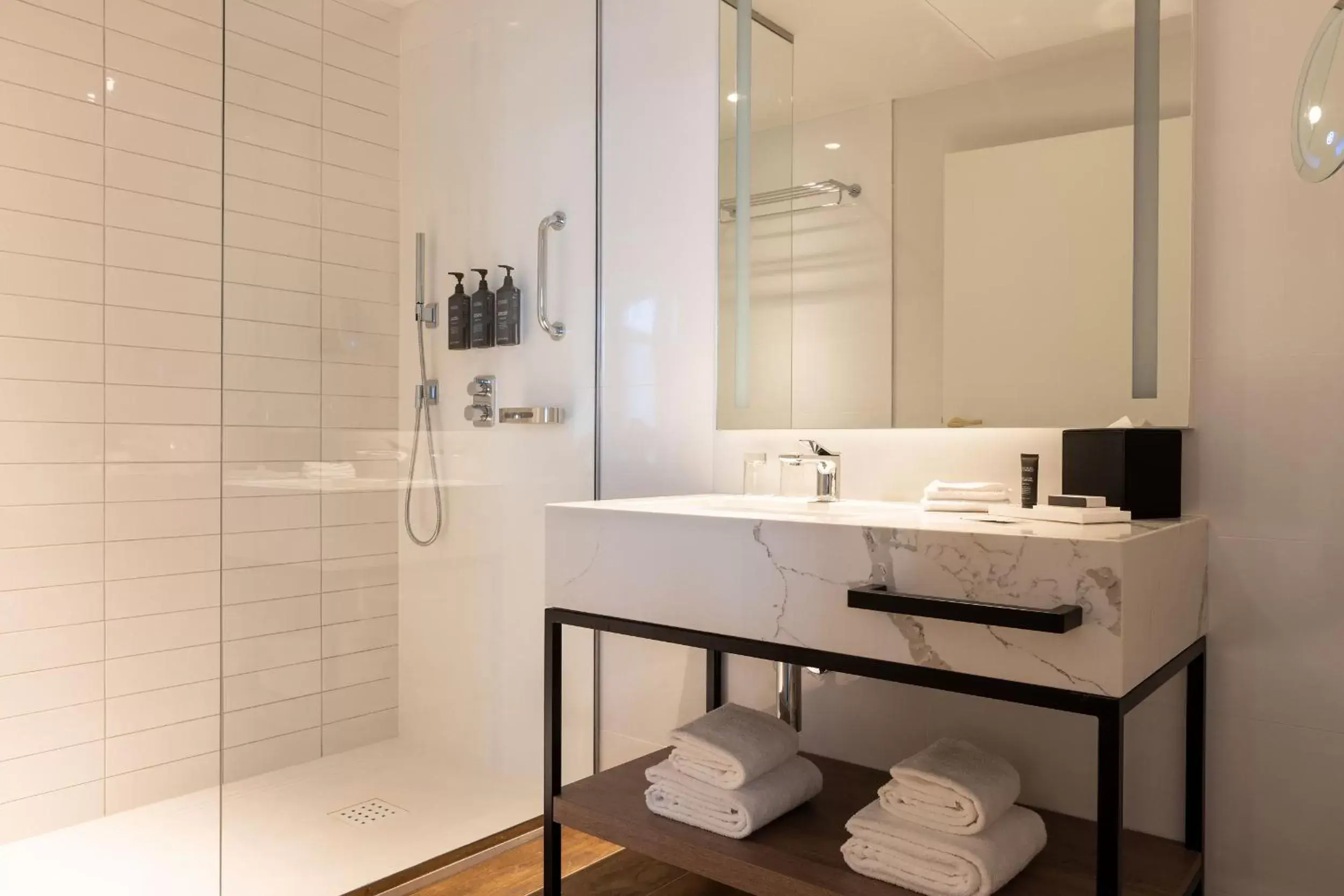 Junior Suite with Balcony - Club Lounge Access in Sheraton Nice Junior Suite with Balcony - Club Lounge Access in Sheraton Nice