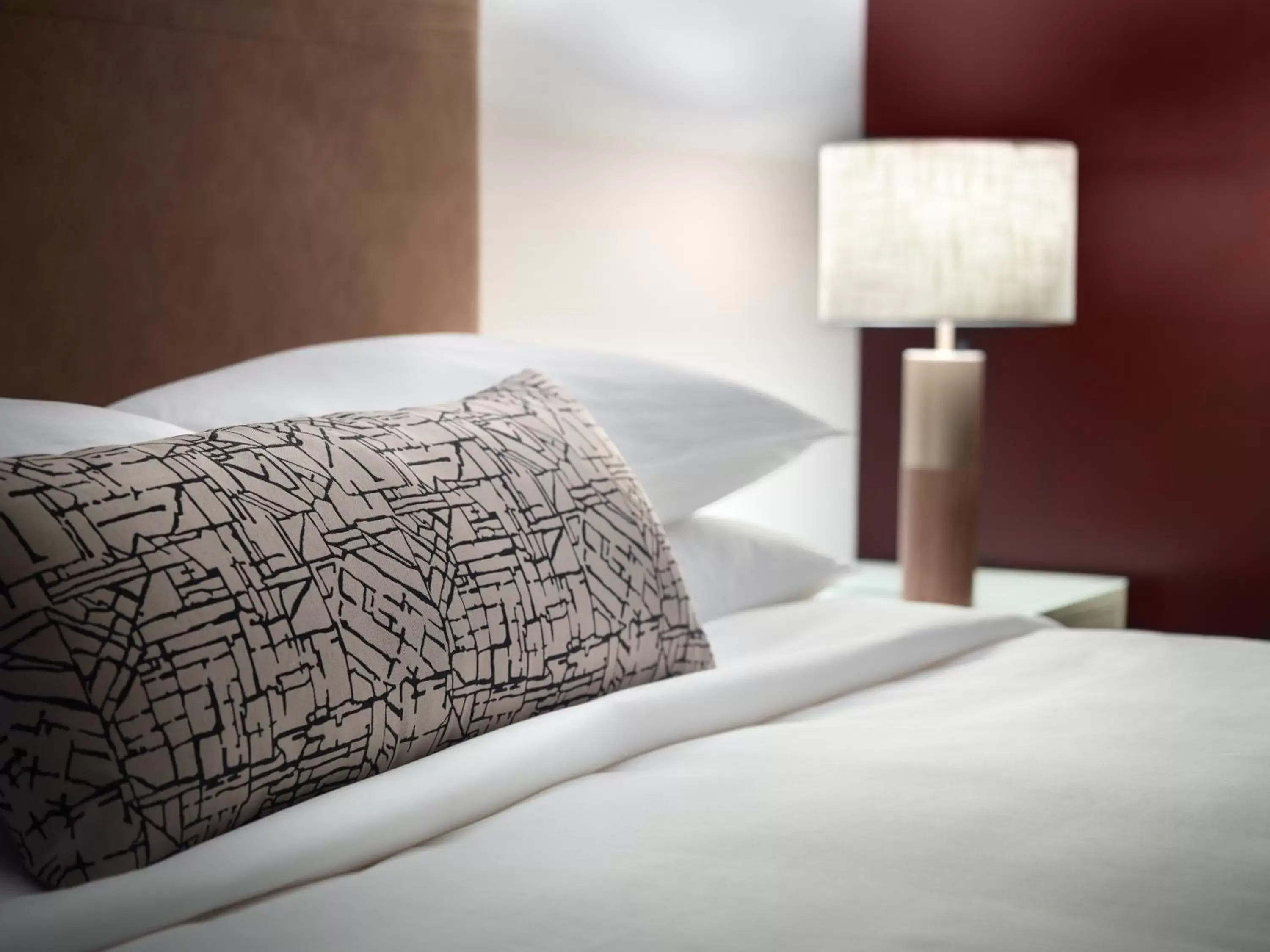 Deluxe King Room in Omni Viking Lakes Deluxe King Room in Omni Viking Lakes