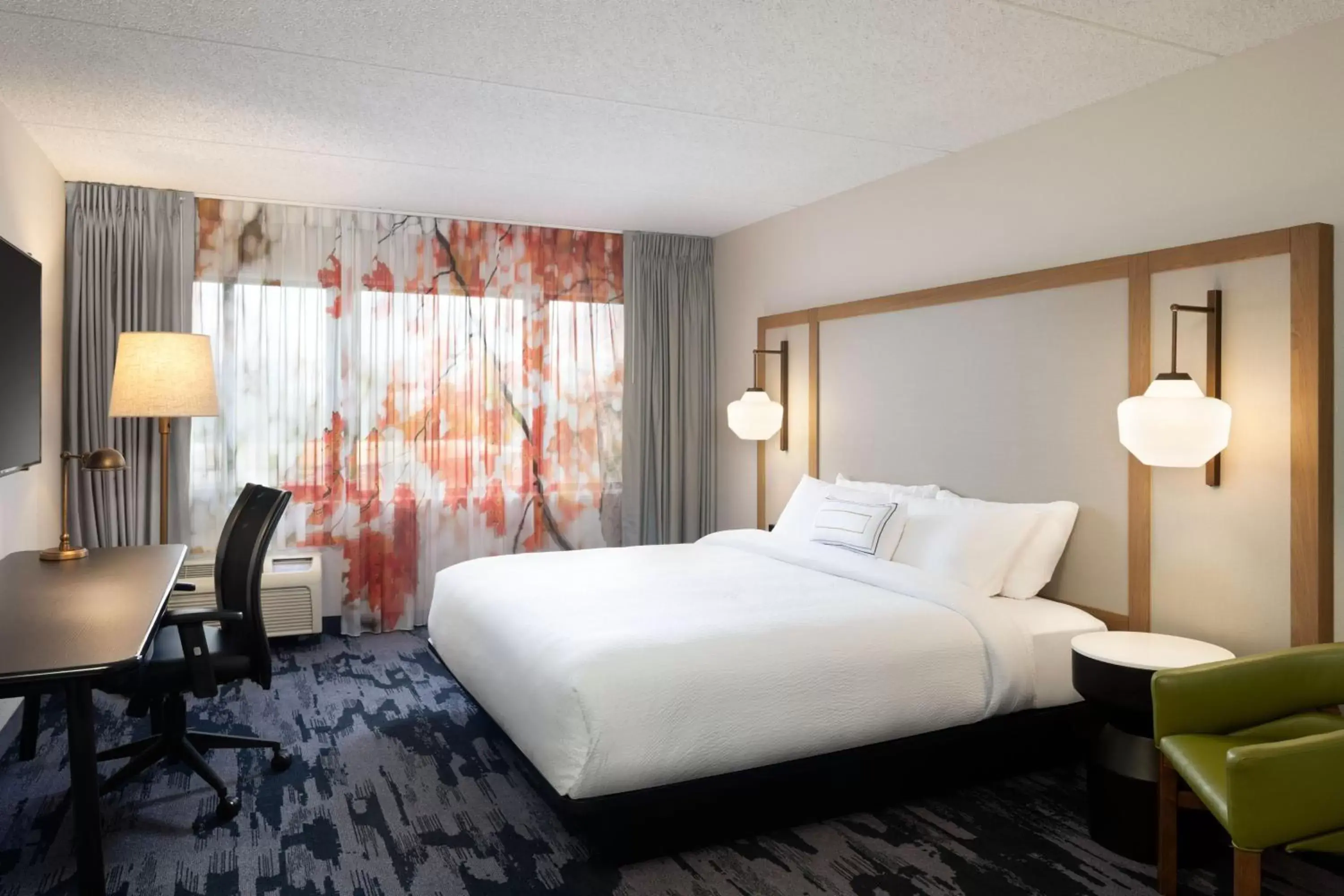 1 King Standard Room in Fairfield Inn & Suites by Marriott Denver Southwest/Lakewood 1 King Standard Room in Fairfield Inn & Suites by Marriott Denver Southwest/Lakewood