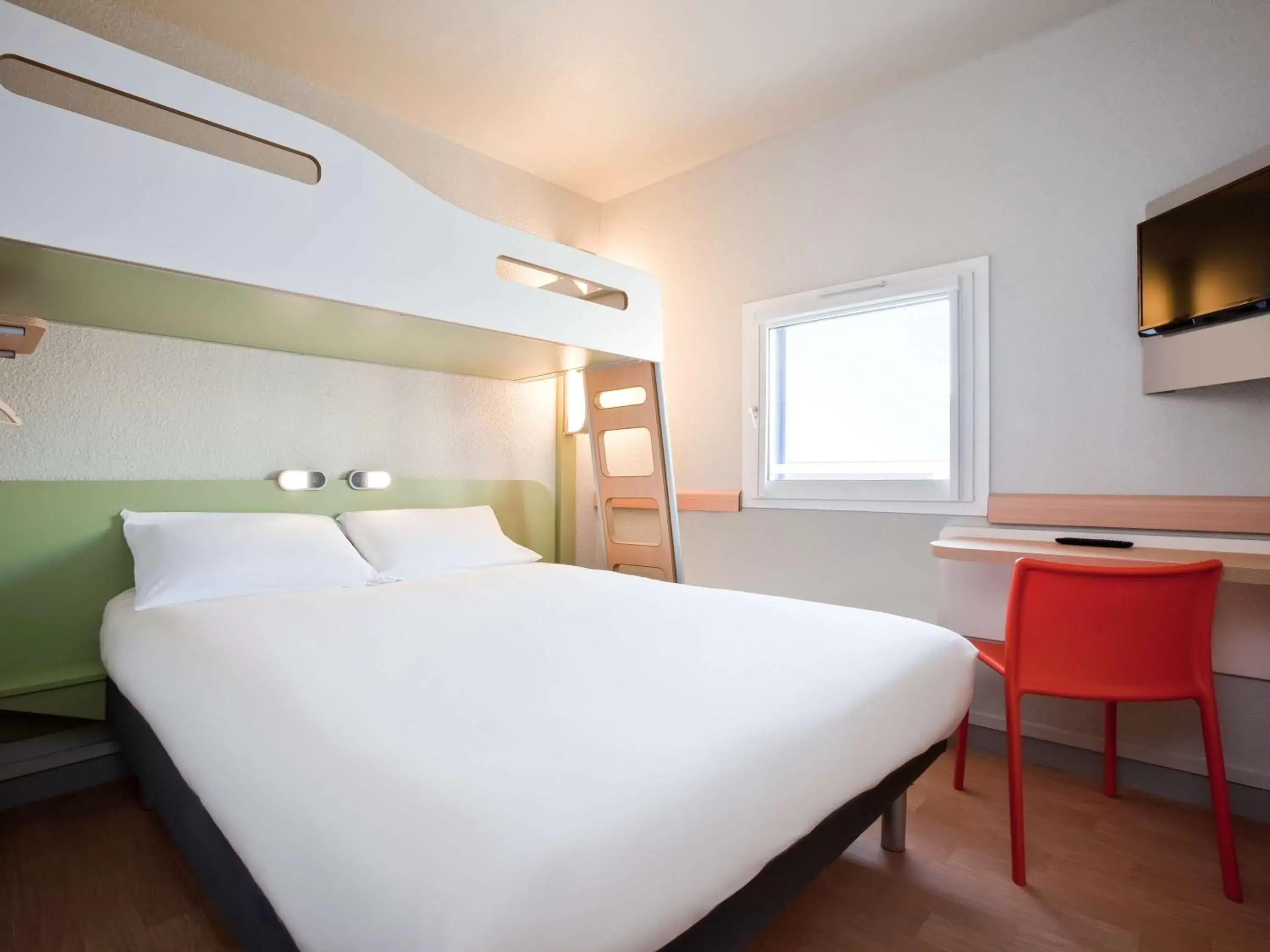 ibis budget Pontault Combault RN4 Marne La Vallée ibis budget Pontault Combault RN4 Marne La Vallée
