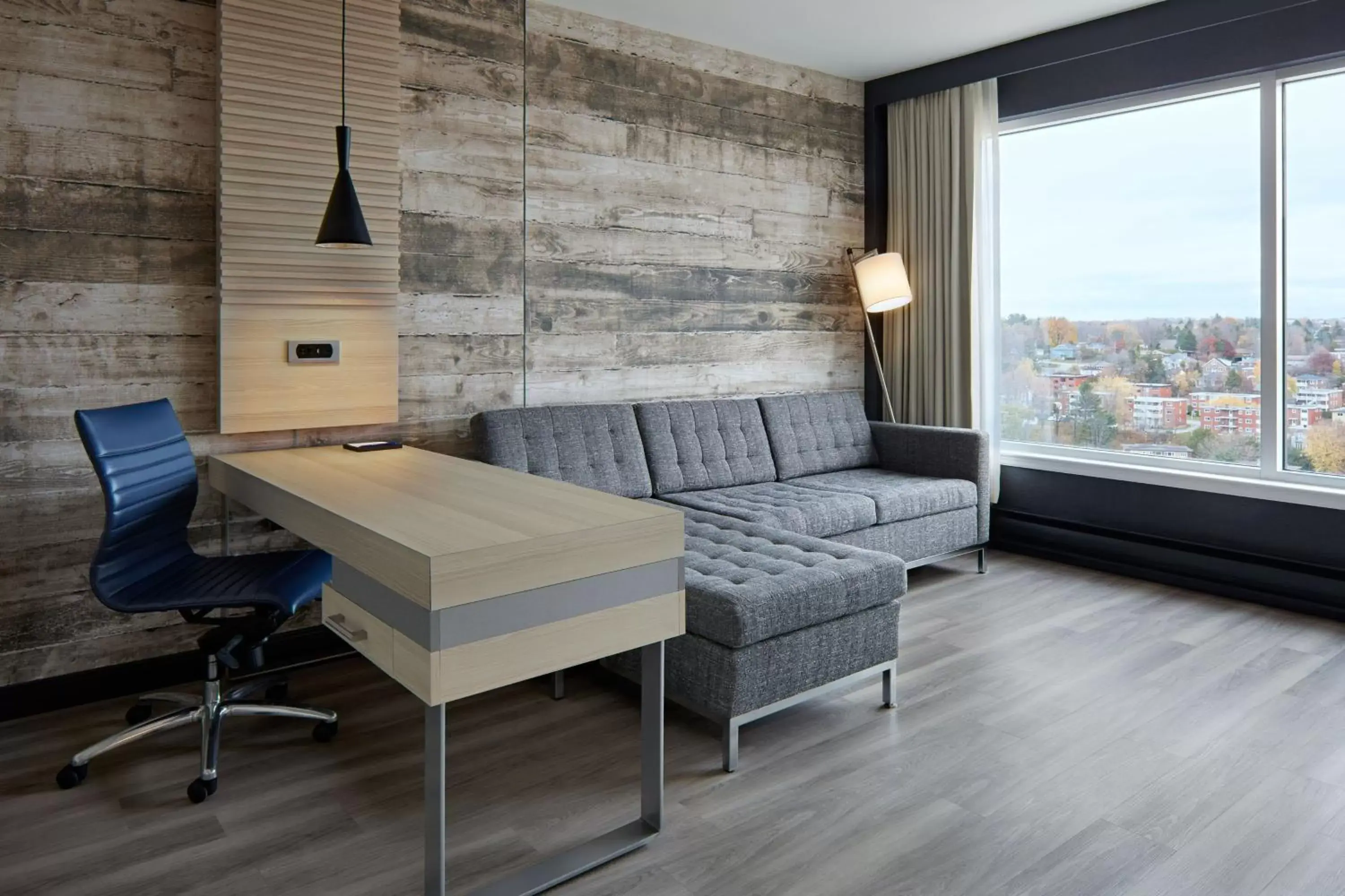 One Bedroom Suite, 1 King in Delta Hotels by Marriott Sherbrooke Conference Centre One Bedroom Suite, 1 King in Delta Hotels by Marriott Sherbrooke Conference Centre